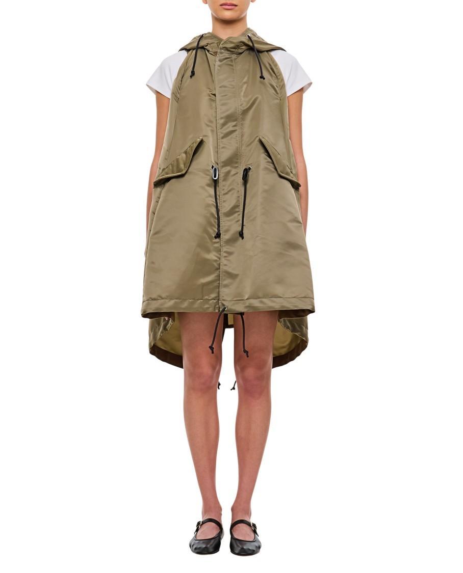 SACAI Nylon Twill Hoodie Vest In Green Product Image