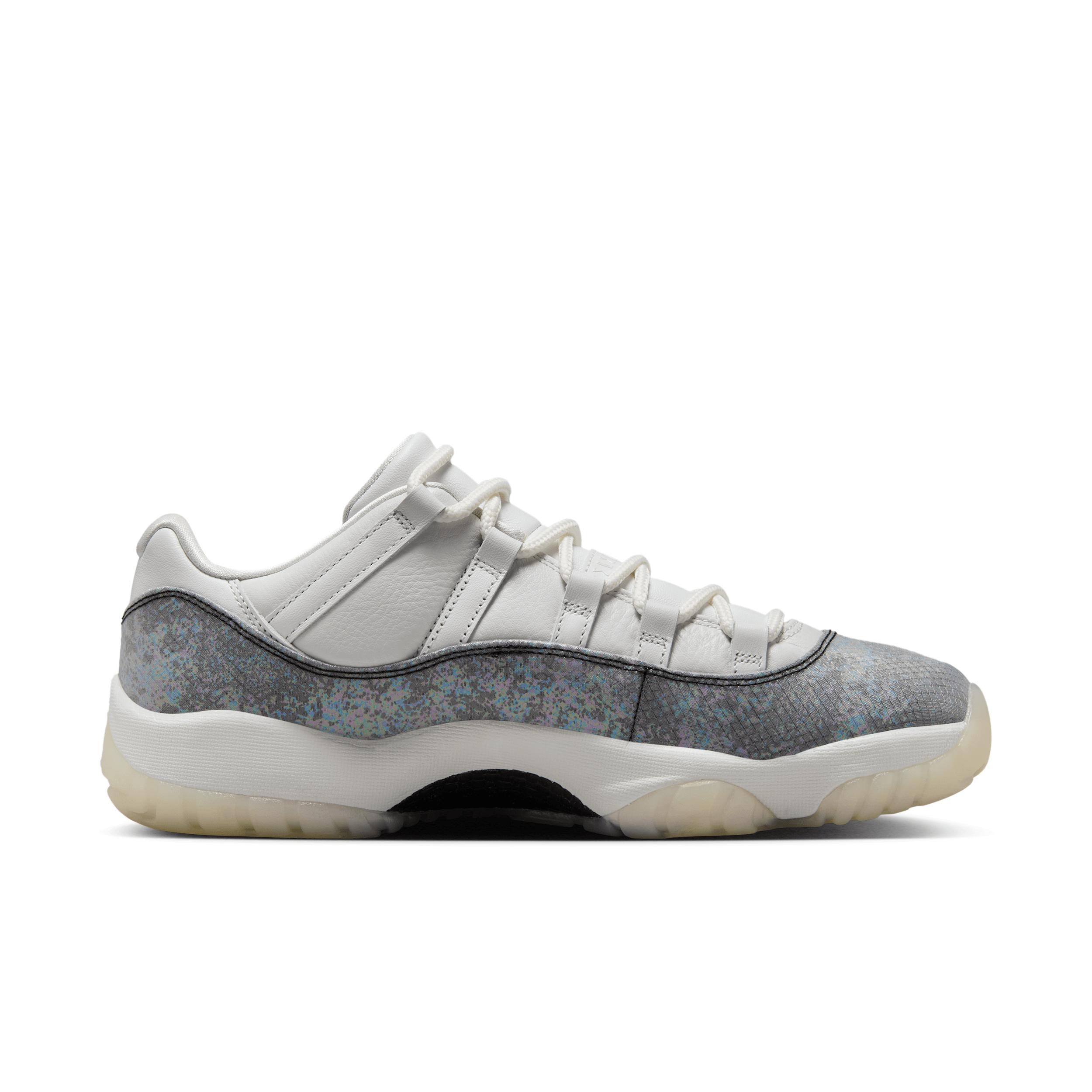 Men's Air Jordan 11 Retro "LNY" Shoes Product Image