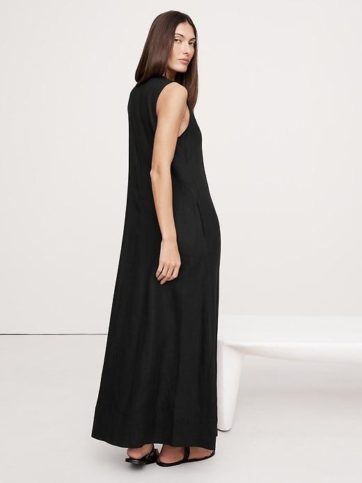 Linen V-Neck Maxi Dress Product Image