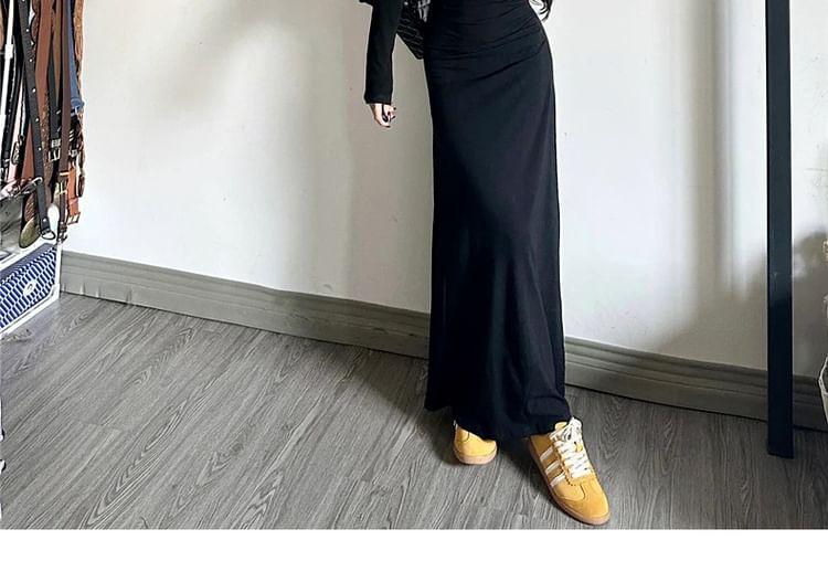 Long-Sleeve Henley Plain Maxi A-Line Dress Product Image