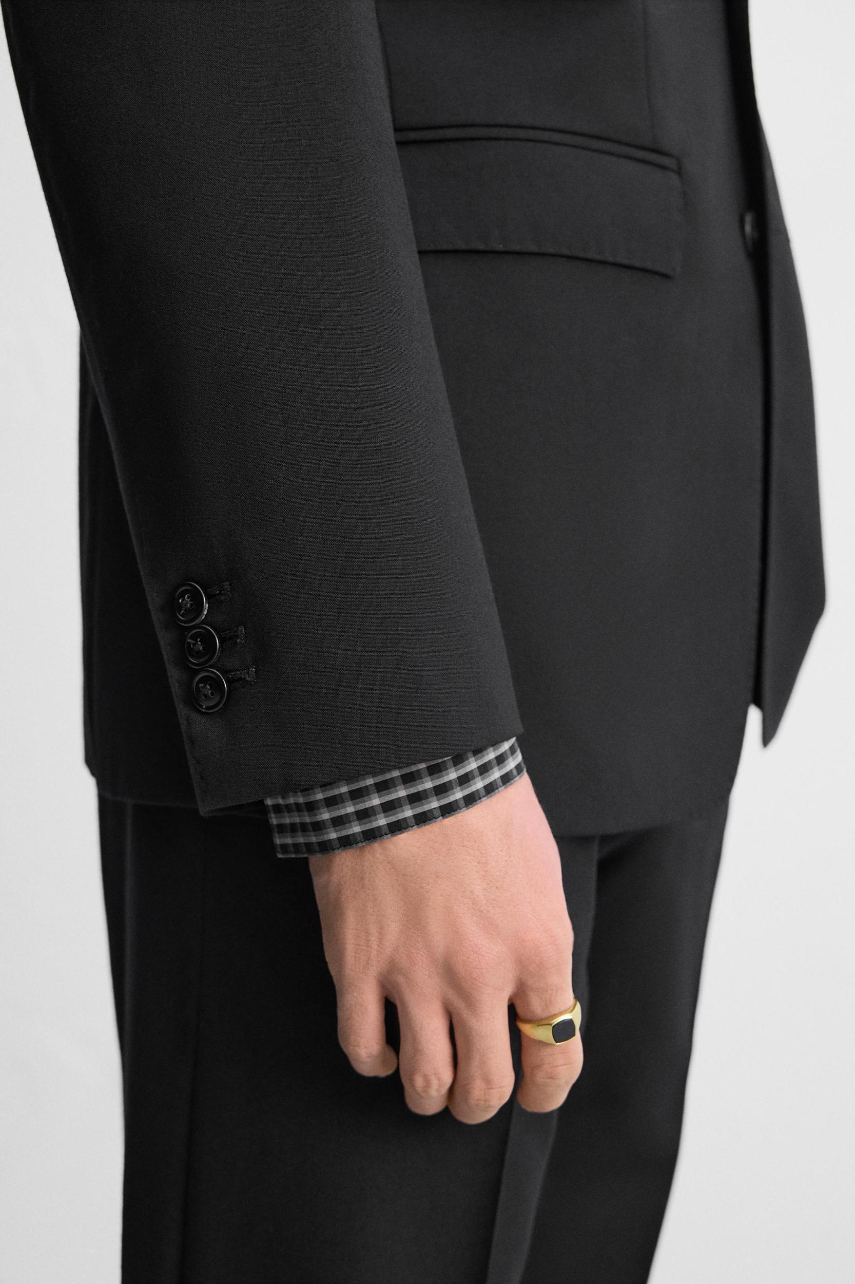 SUIT JACKET Product Image
