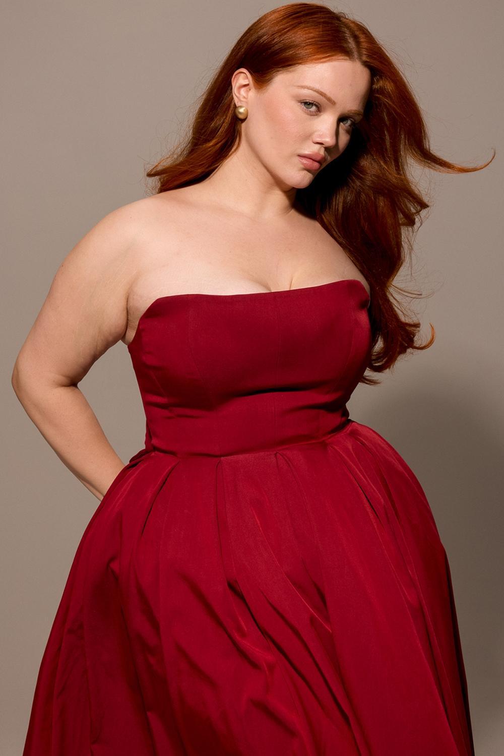 Pandora  berry strapless detachable bow midi dress Product Image