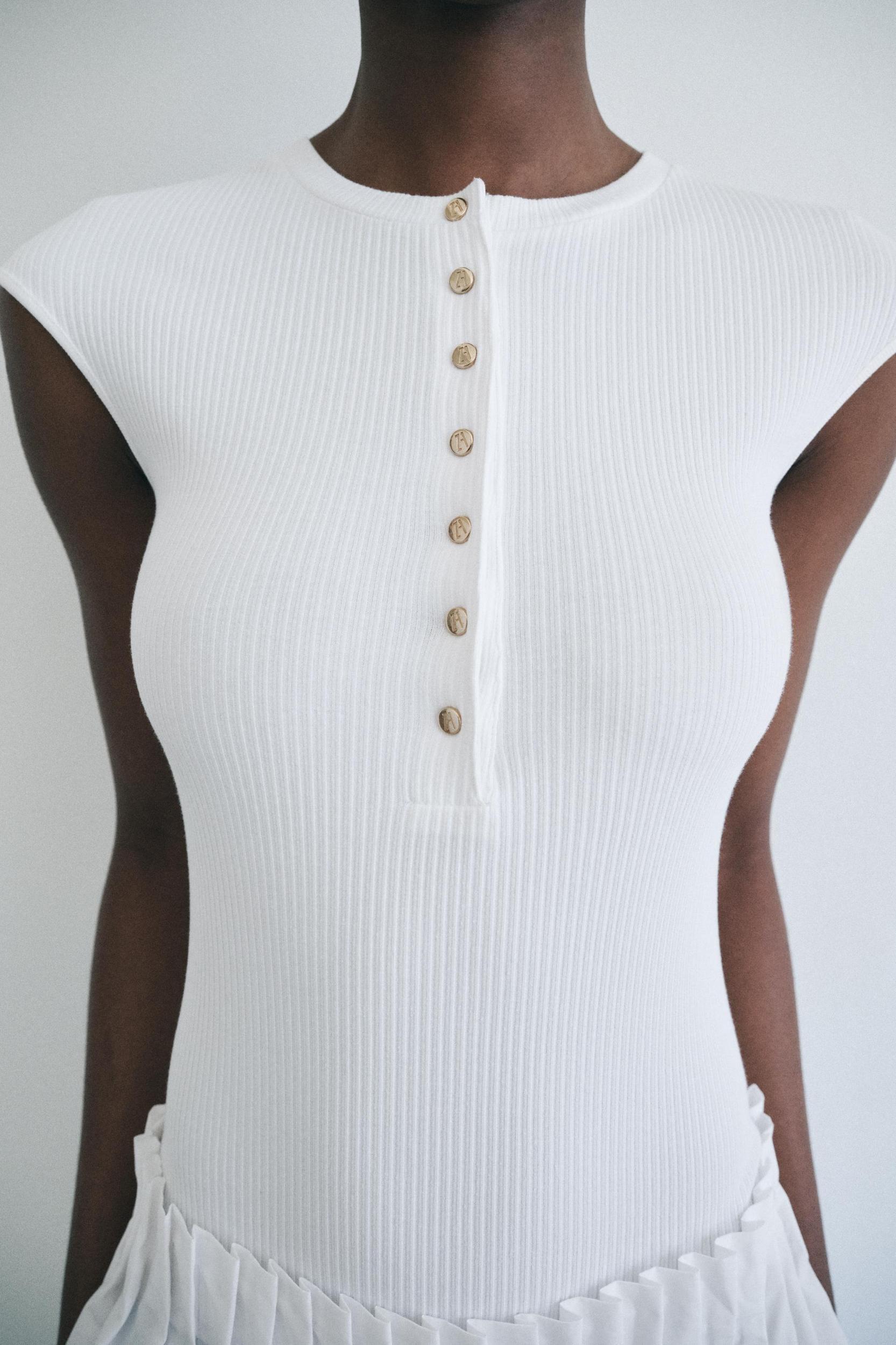 RIBBED BUTTON BODYSUIT Product Image