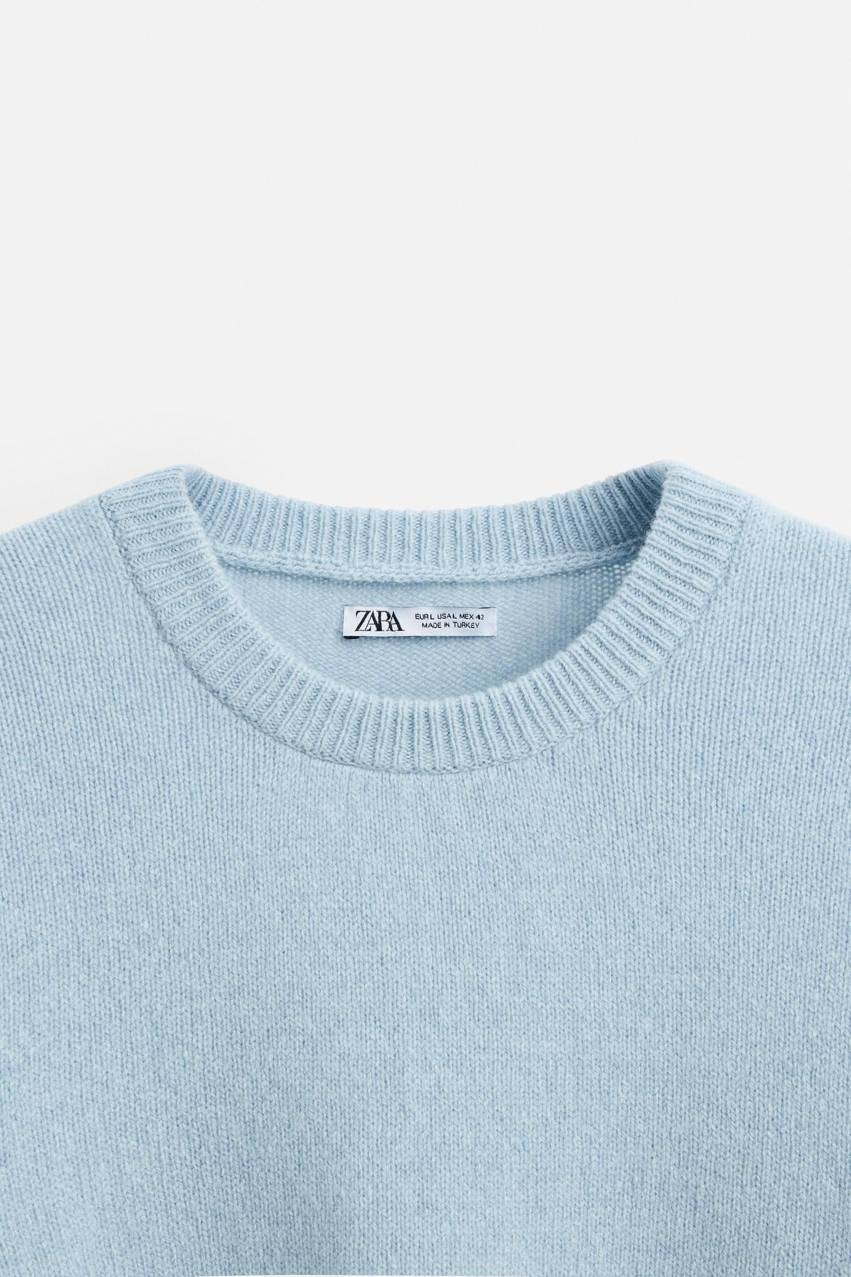 CASHMERE AND WOOL SWEATER Product Image