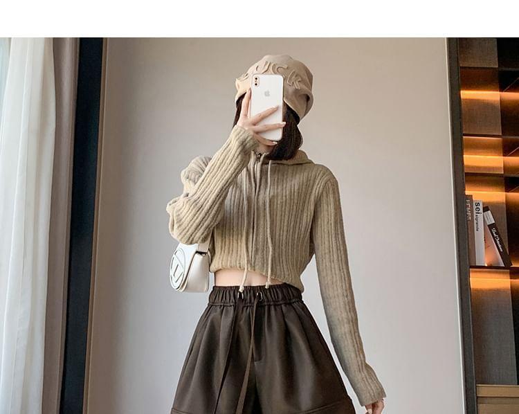 Drawstring Waist Plain Faux Leather Shorts Product Image