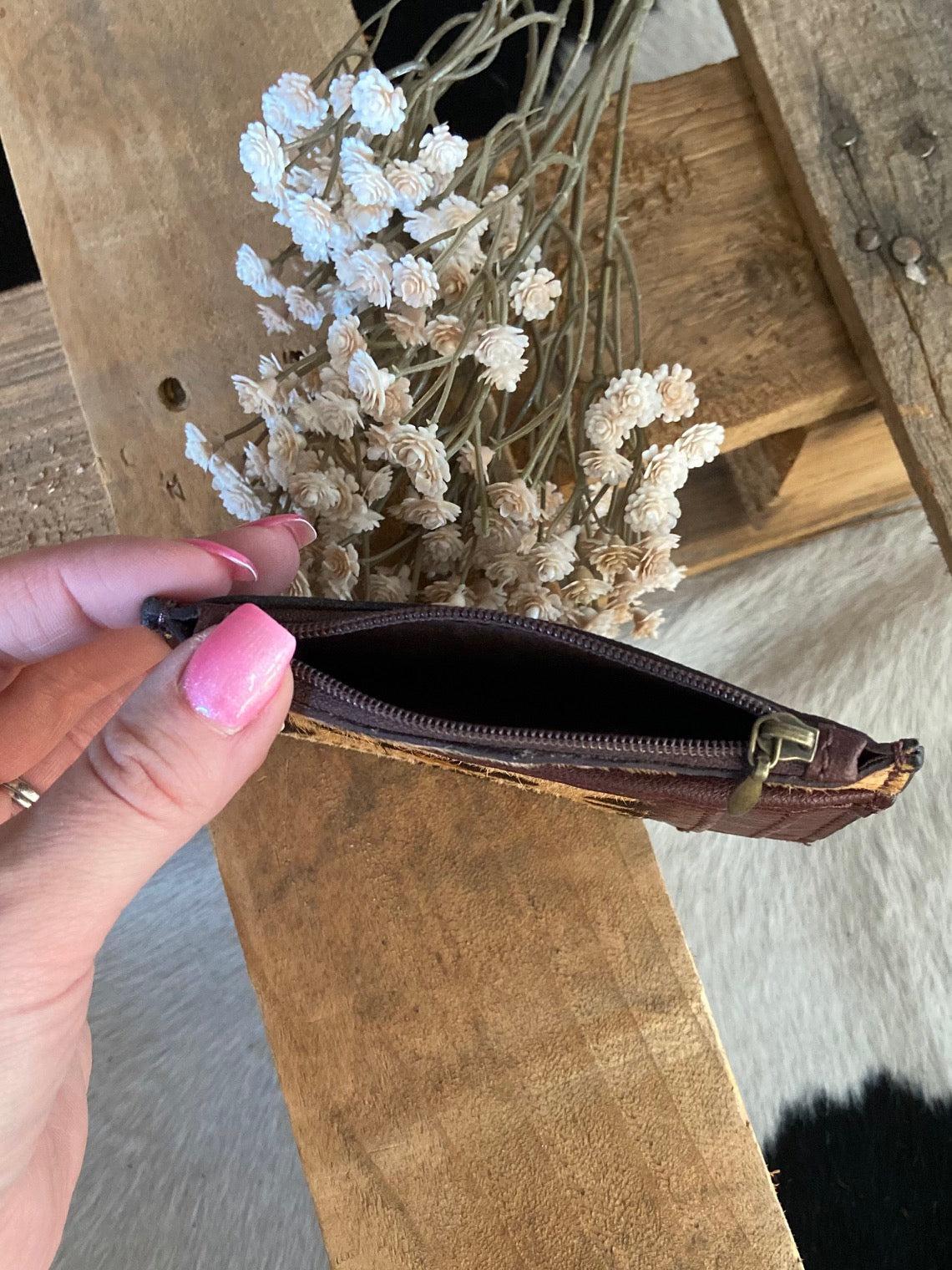 Olay Leopard Hair On Card Holder Coin Purse Product Image