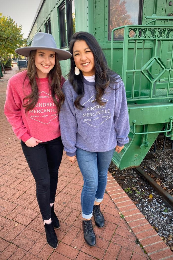 Retro Kindred Def Sweatshirt Product Image