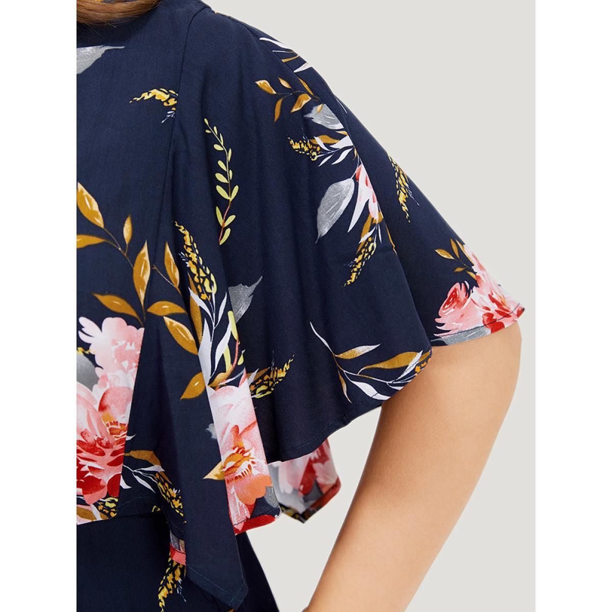 Plus Size Floral Print Surplice Neck Pocket Ruffle Sleeve Dress DarkBlue Women Elegant Gathered V-neck Half Sleeve Curvy Knee Dress BloomChic 30/6X Product Image