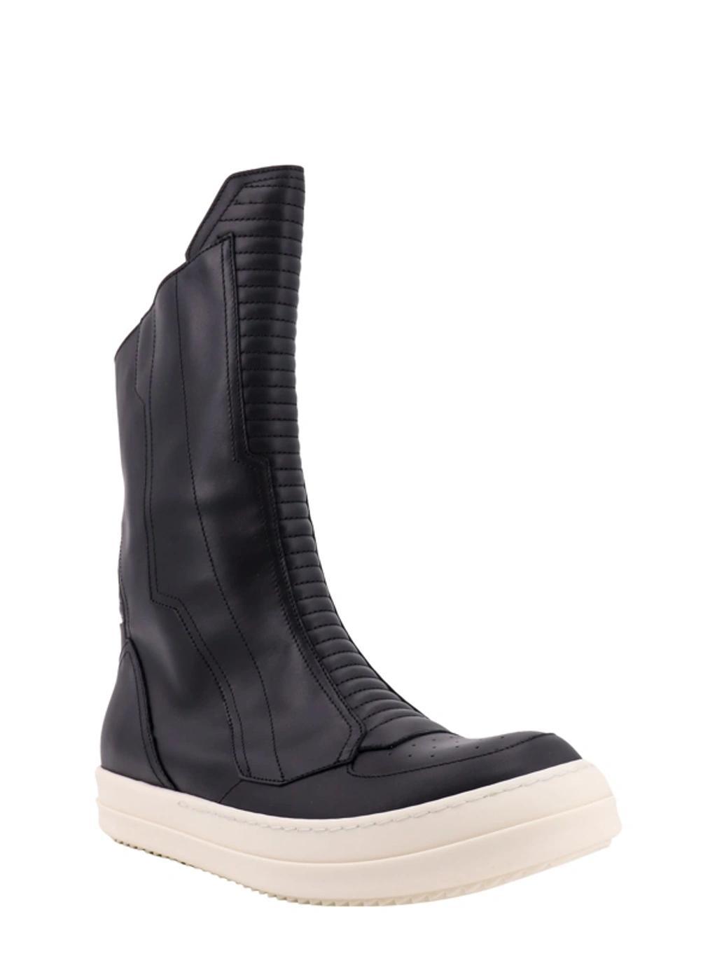 RICK OWENS Rick Owen Zipper Leather Boots In Black Product Image