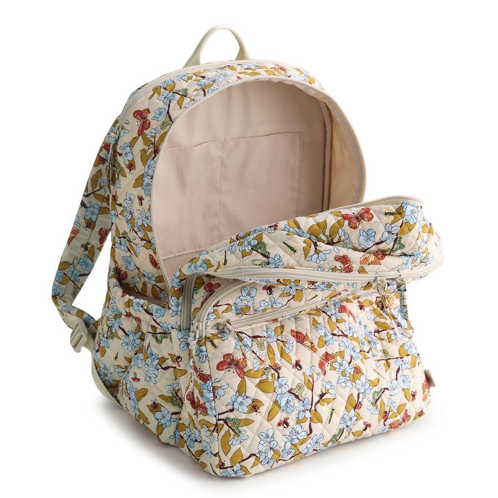 Outlet Essential XL Backpack Product Image