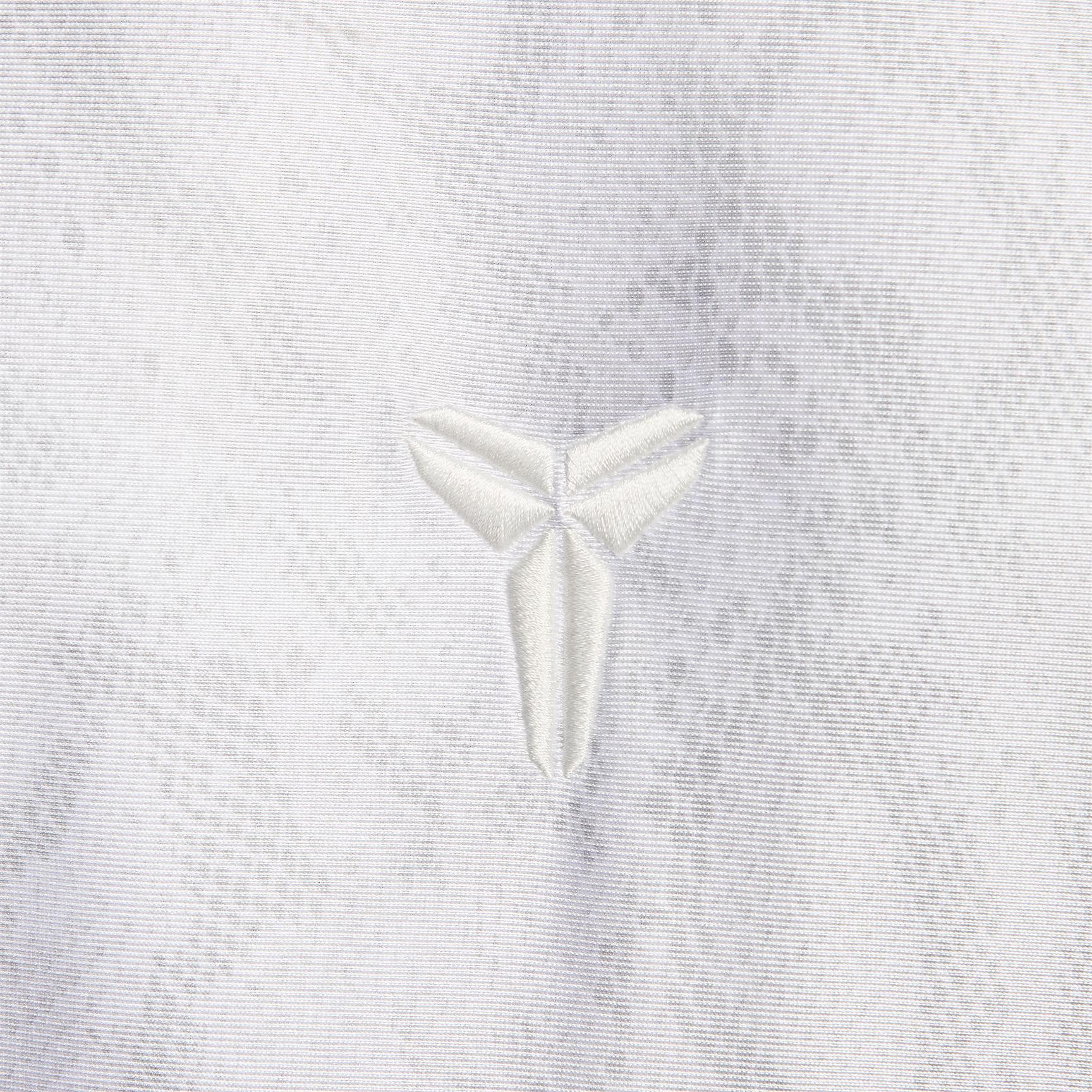 Kobe Nike Men's Dri-FIT Standard Issue Reversible Basketball Jersey Product Image