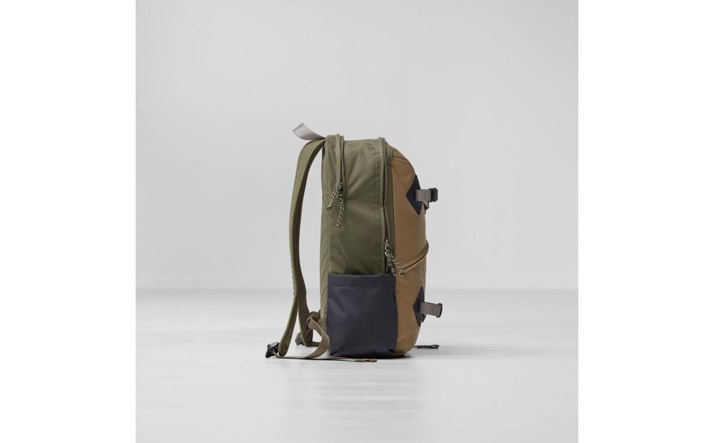 Vardag Backpack 17 Product Image