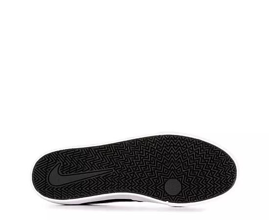 Nike SB Charge Canvas Skate Shoes Product Image