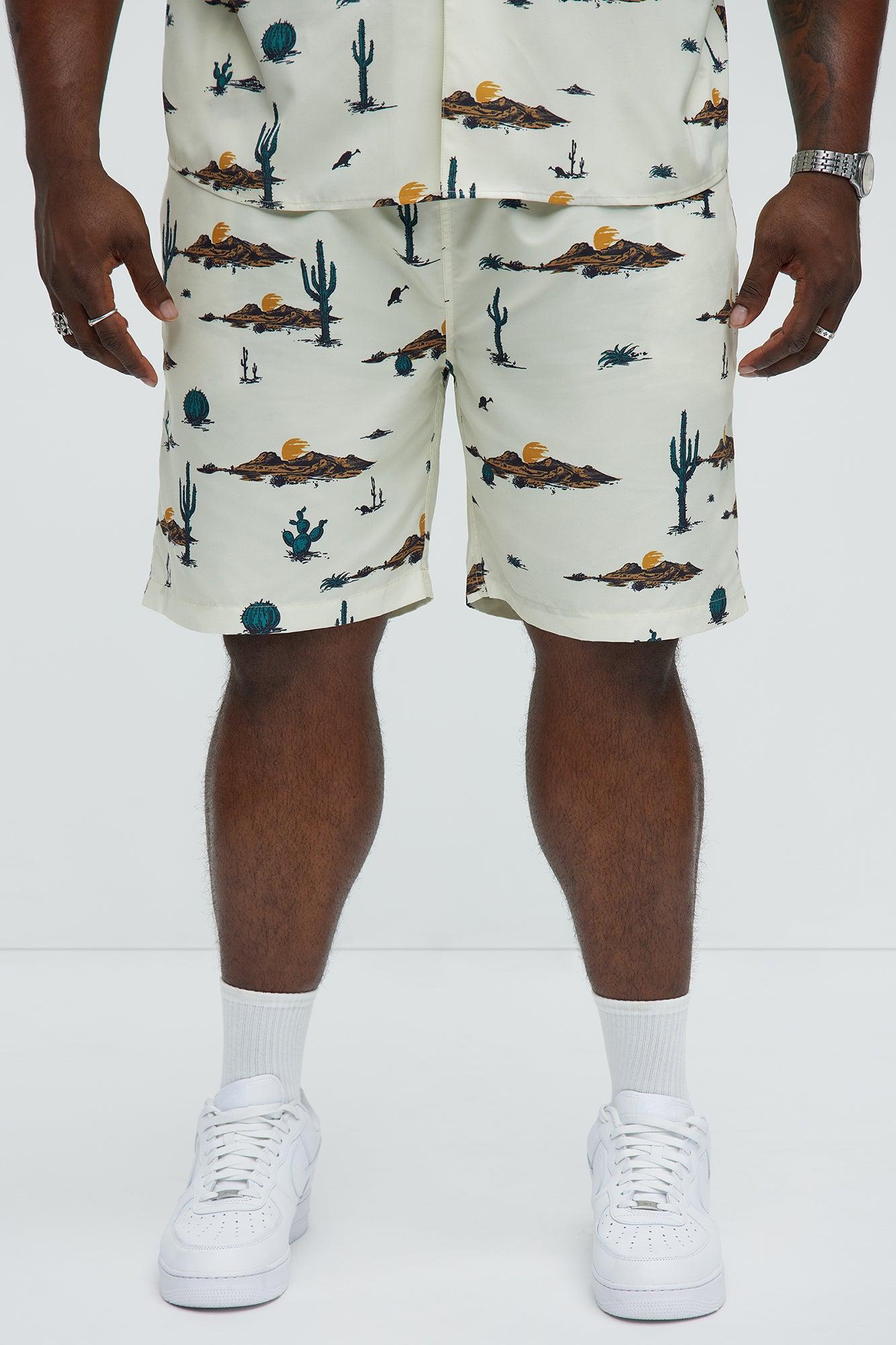 Desert Relaxed Short - White/combo Product Image