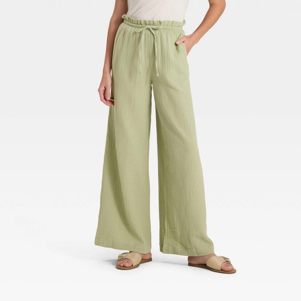 Women's High-Rise Wide Leg Pull-On Pants - Universal Thread™ Product Image