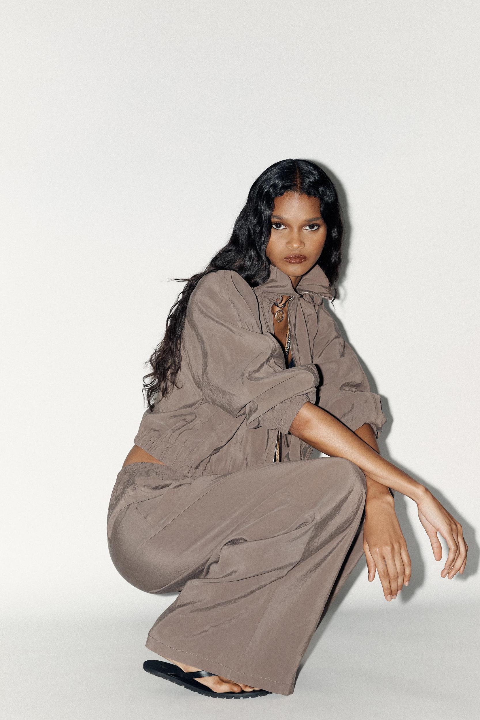 FLOWY PALAZZO PANTS Product Image