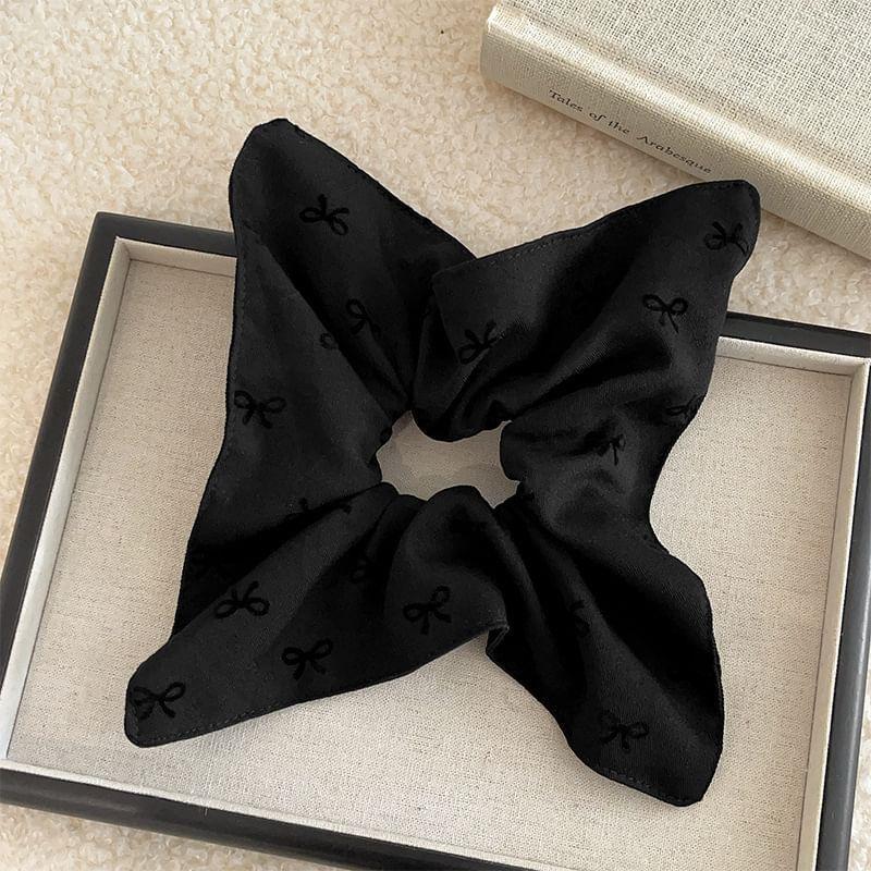 Bow Print Scrunchie Product Image