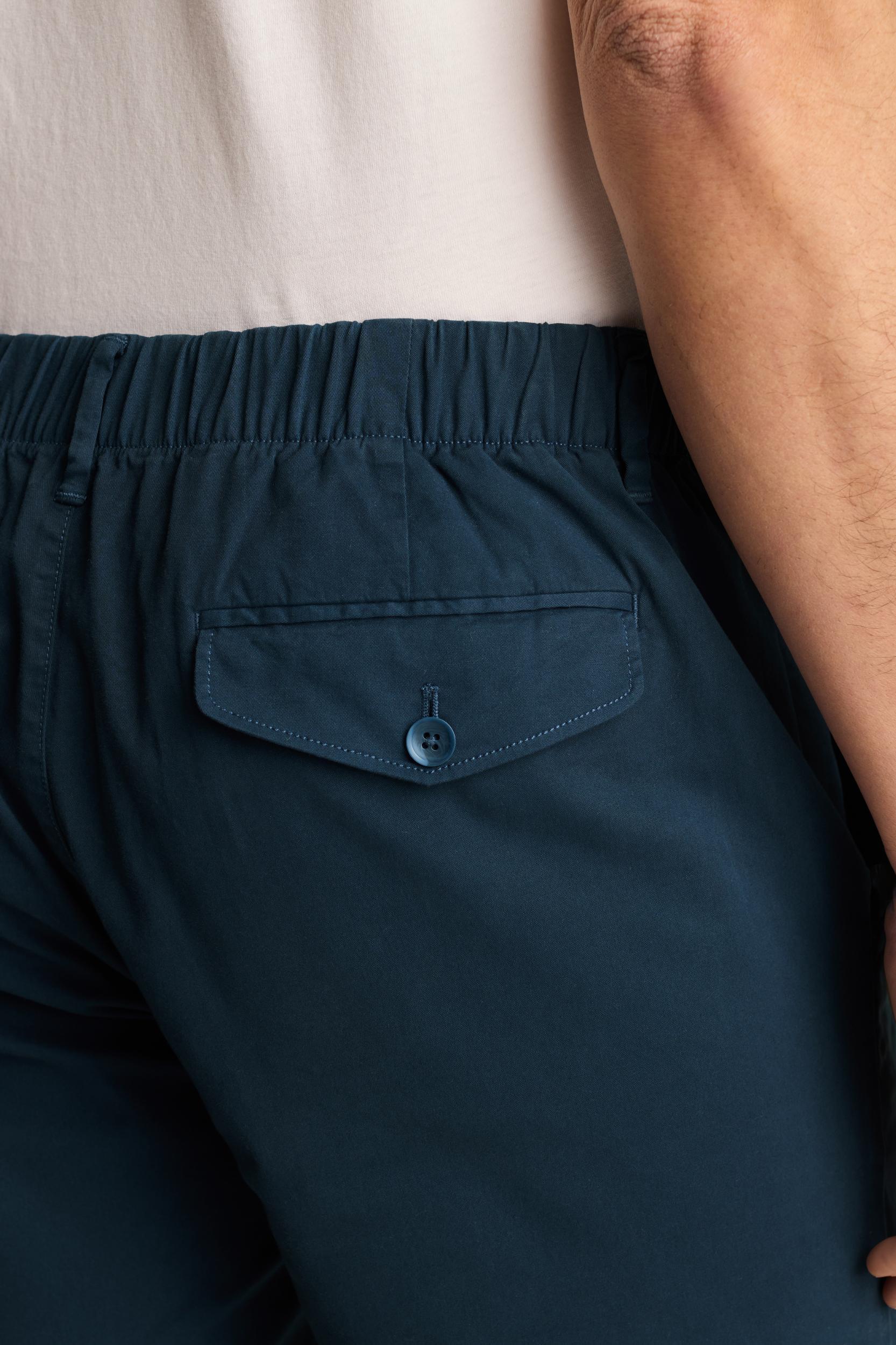 Lightweight Chino Short Product Image