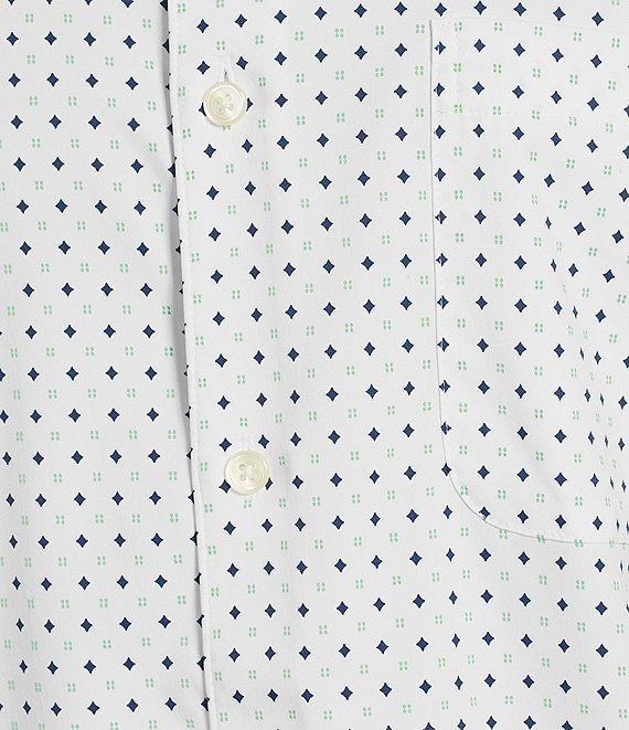 Roundtree & Yorke The Traveler Performance Short Sleeve Geo Print Sport Shirt Product Image