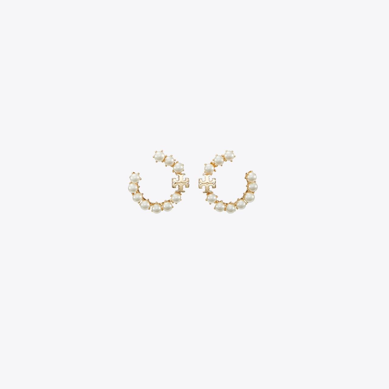 Petra Earrings Product Image