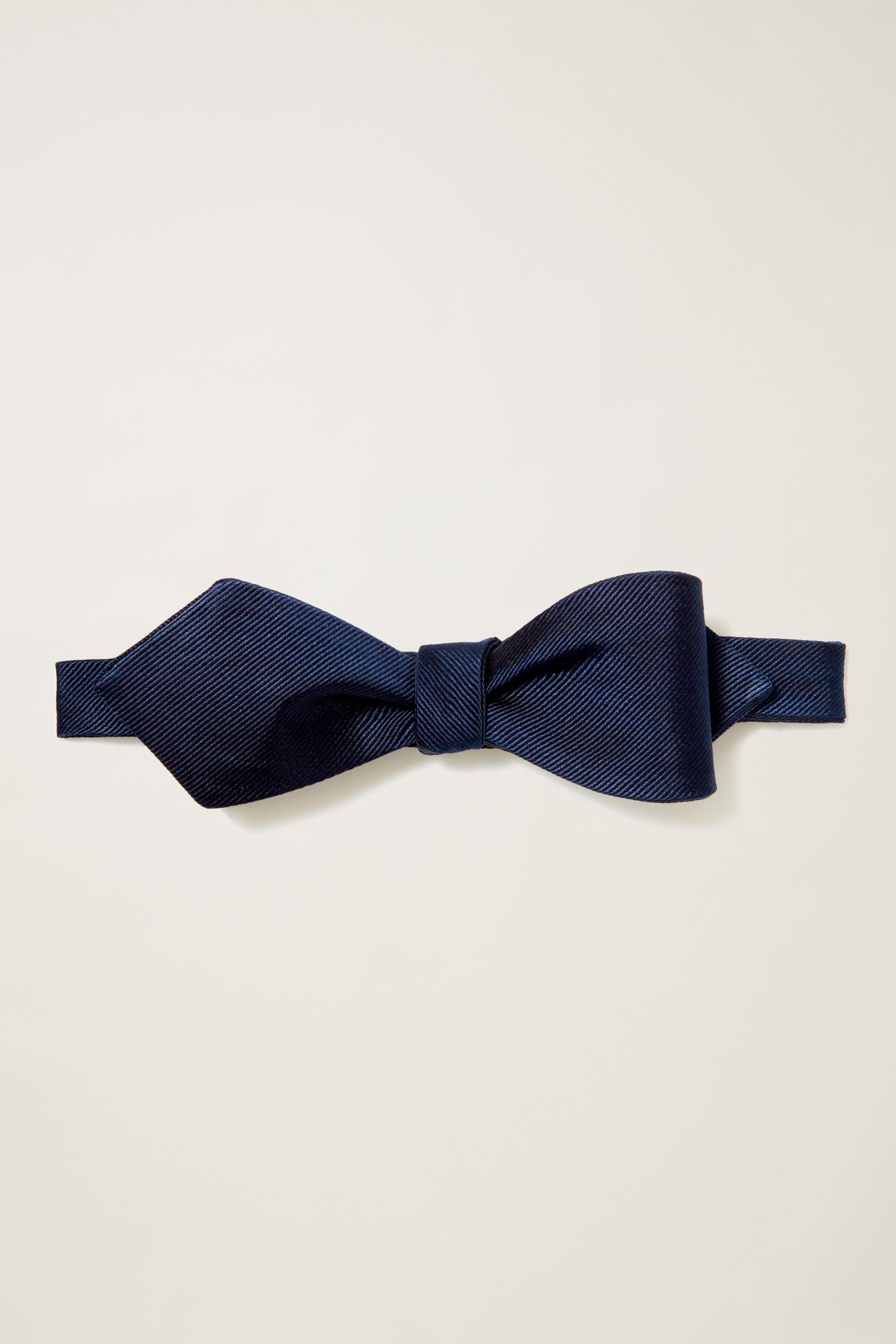 Premium Bowtie Product Image