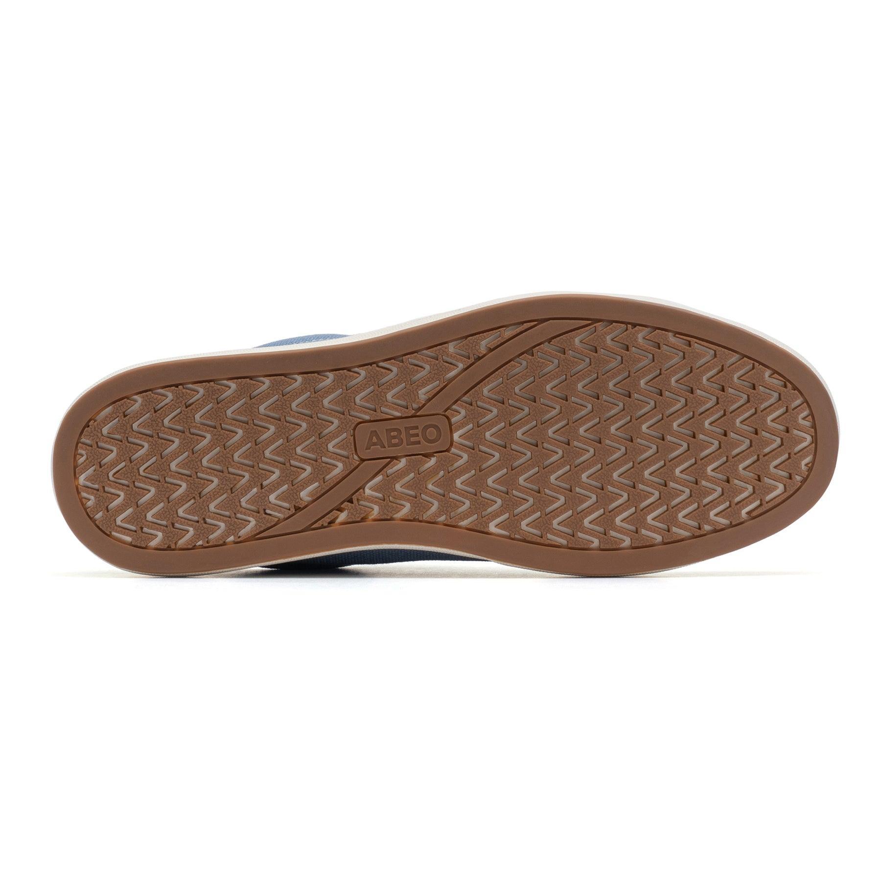 Encore Sneaker Metatarsal Product Image