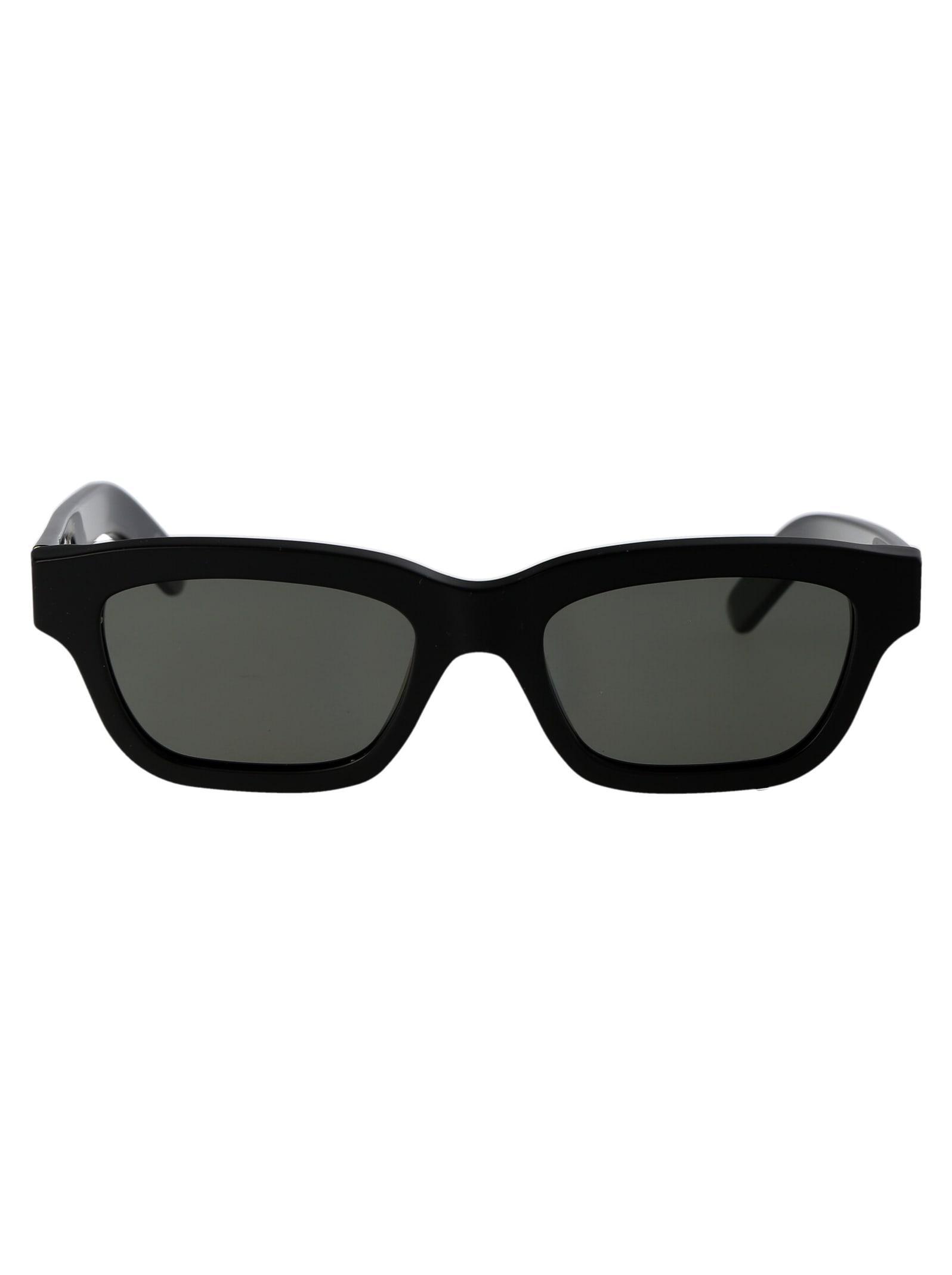 RETROSUPERFUTURE Milano Sunglasses In Black Product Image