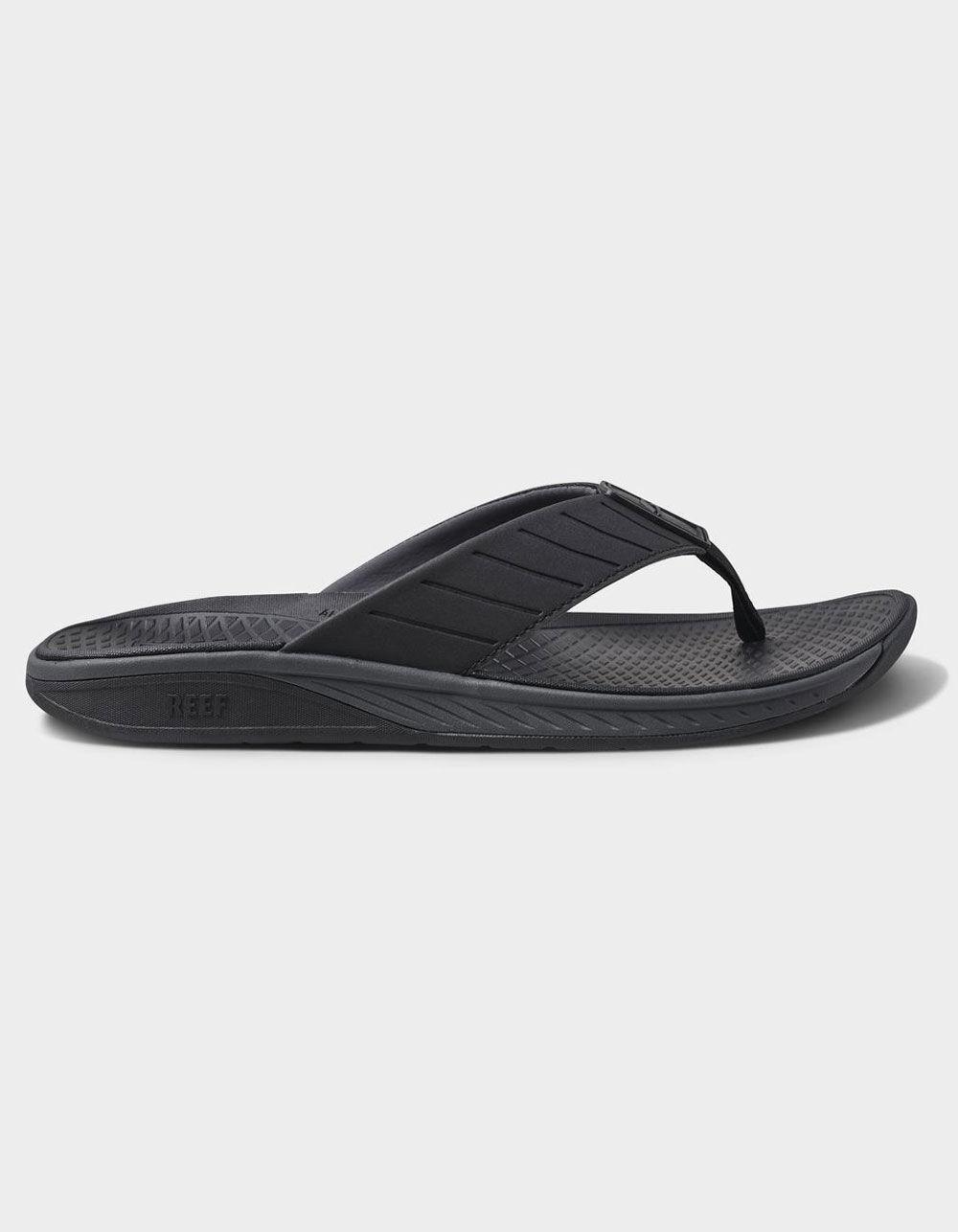 REEF The Deckhand Mens Sandals Product Image