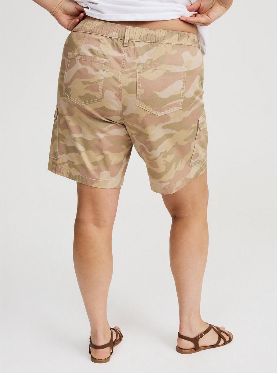 8'' Weekend Bermuda Cargo Short Product Image