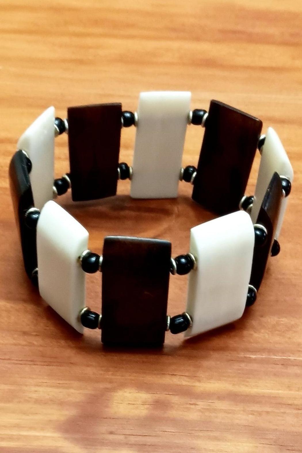 African-Chunky Bone Bracelet Product Image