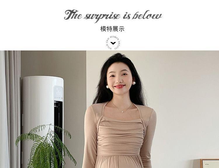 Maternity Long-Sleeve Square Neck Plain Ruched Midi A-Line Dress Product Image