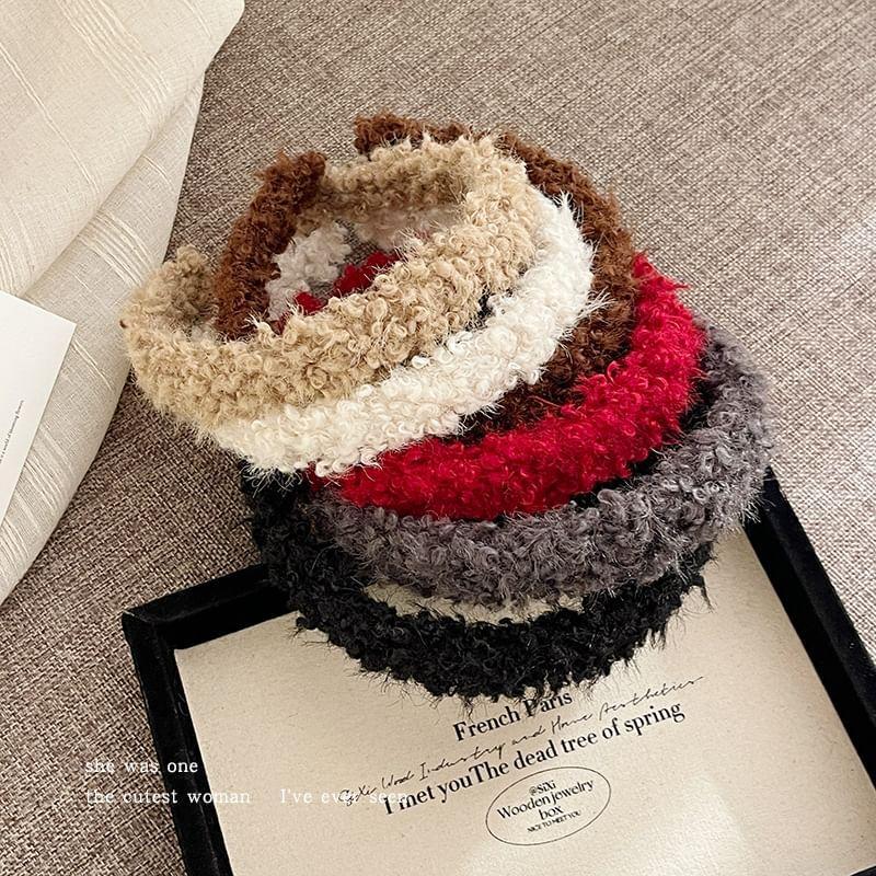 Plain Boucle Headband Product Image