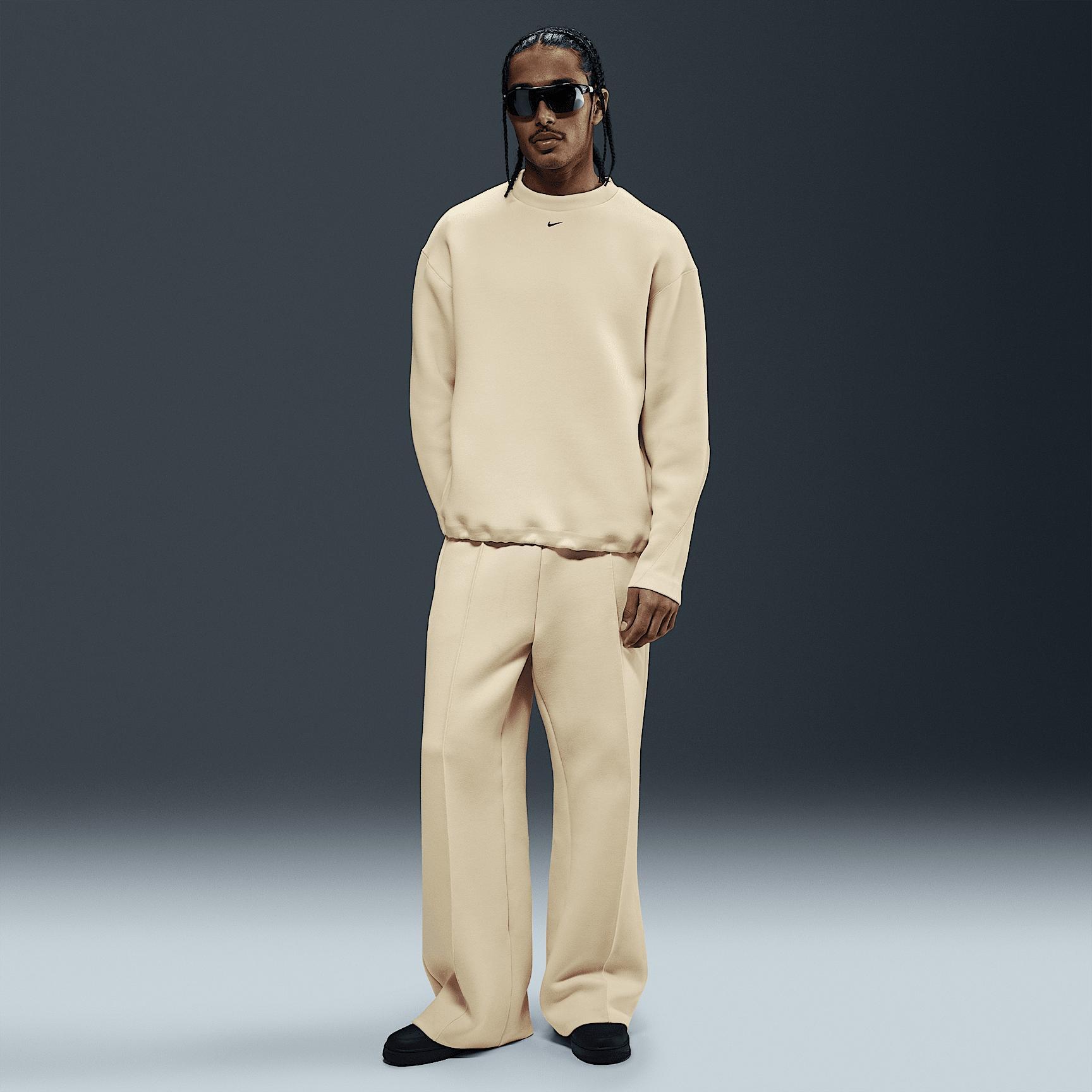 Nike Men's Tech Fleece Crew Product Image