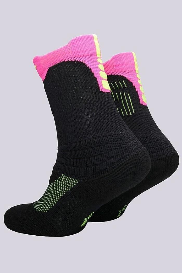 Elite Versatility Crew Socks Product Image
