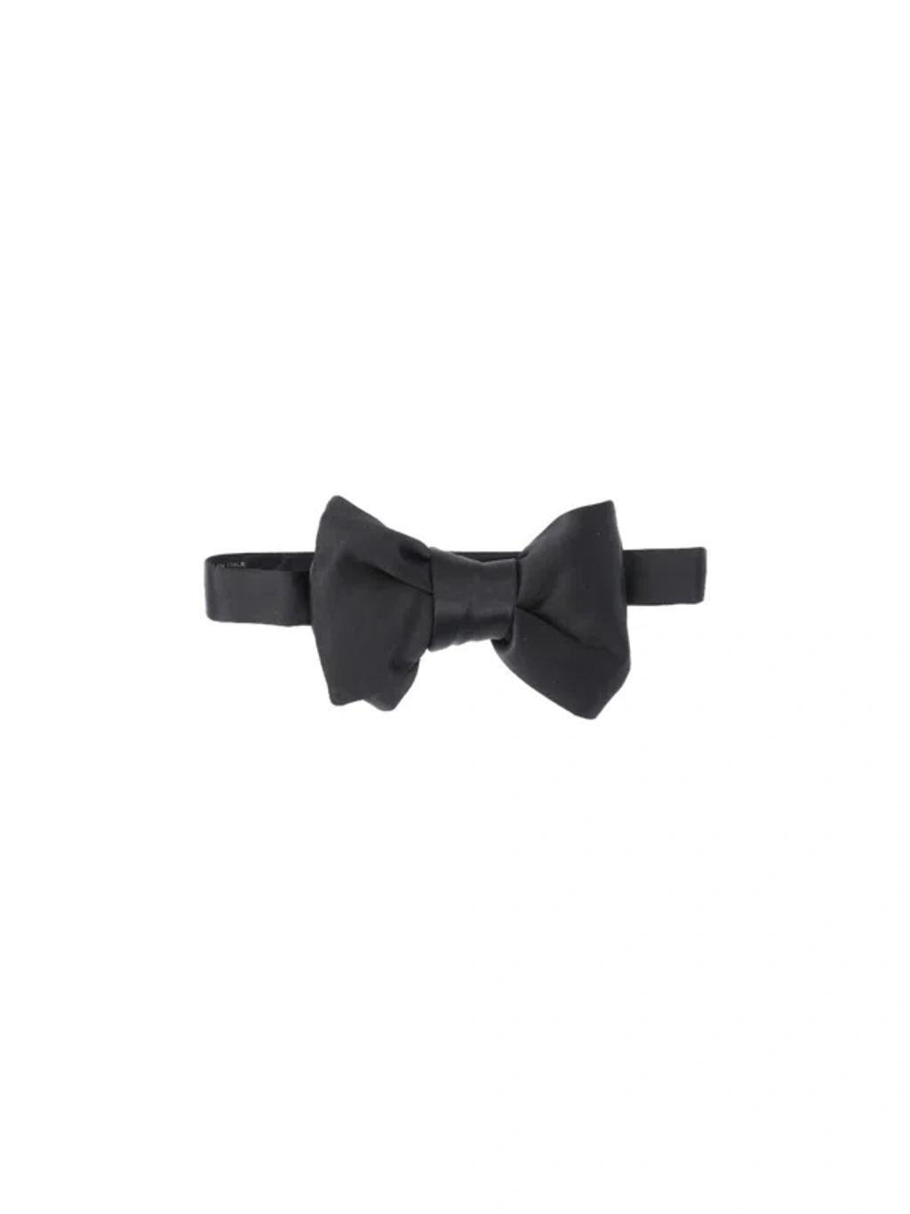 TOM FORD Silk Bow Tie In Black Product Image