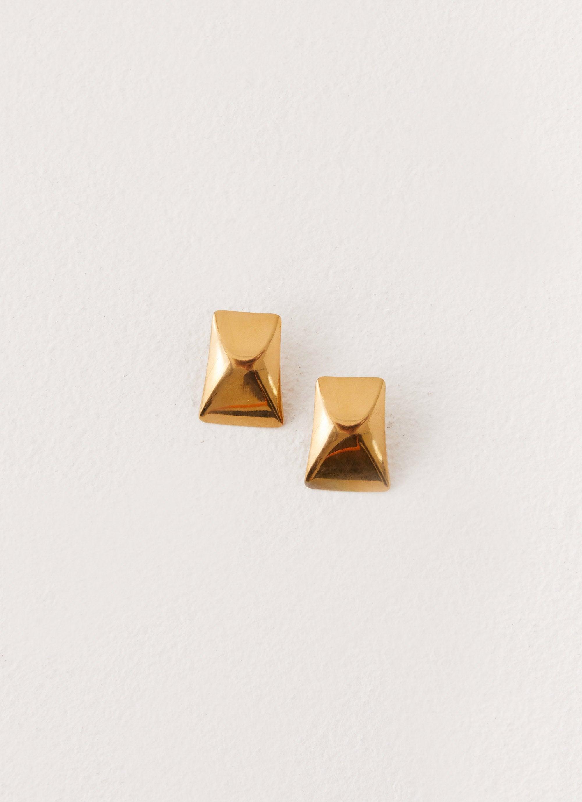 Berry Kiss Earrings - Gold Product Image