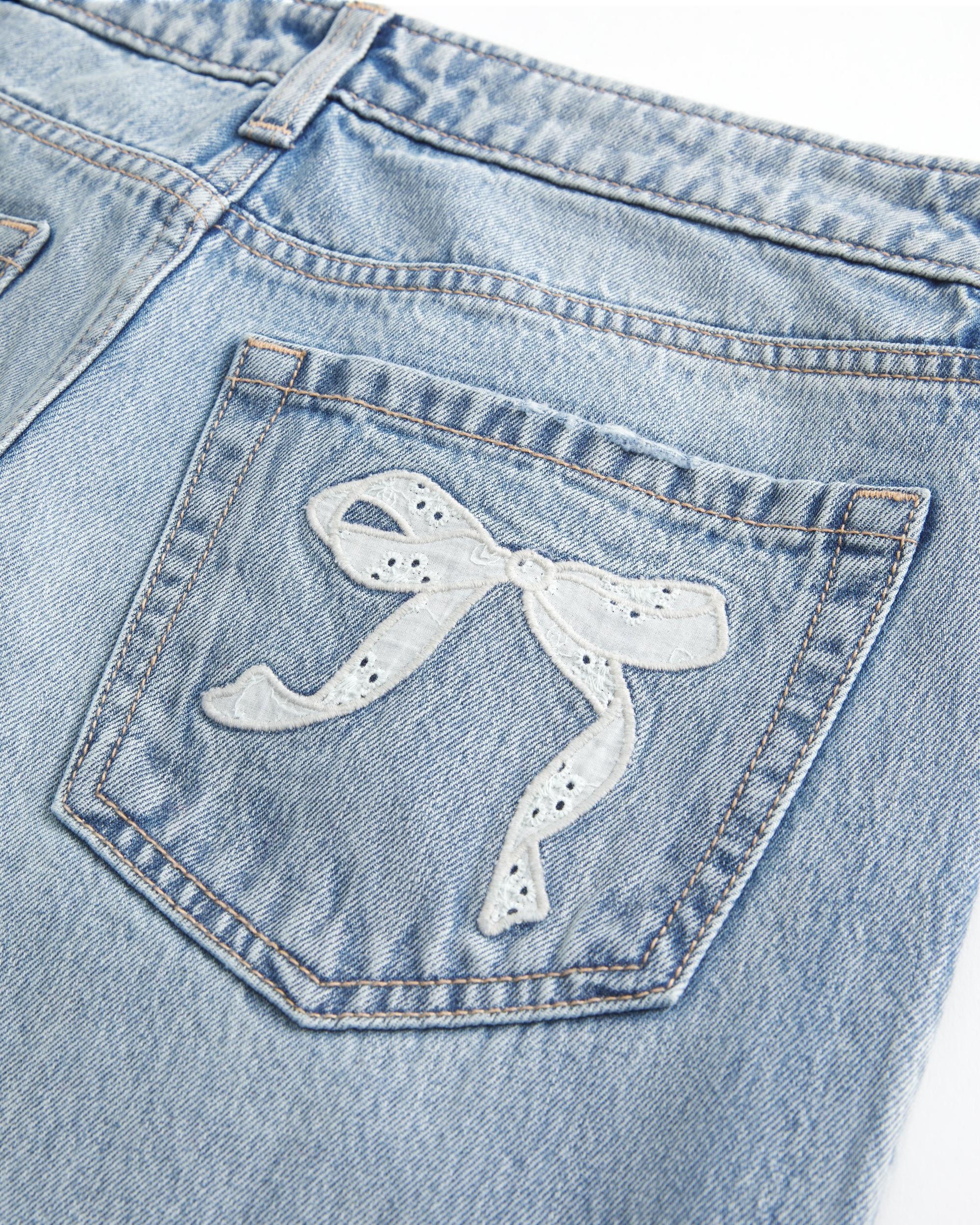 Low-Rise Medium Wash Eyelet Bow Loose Jeans Product Image