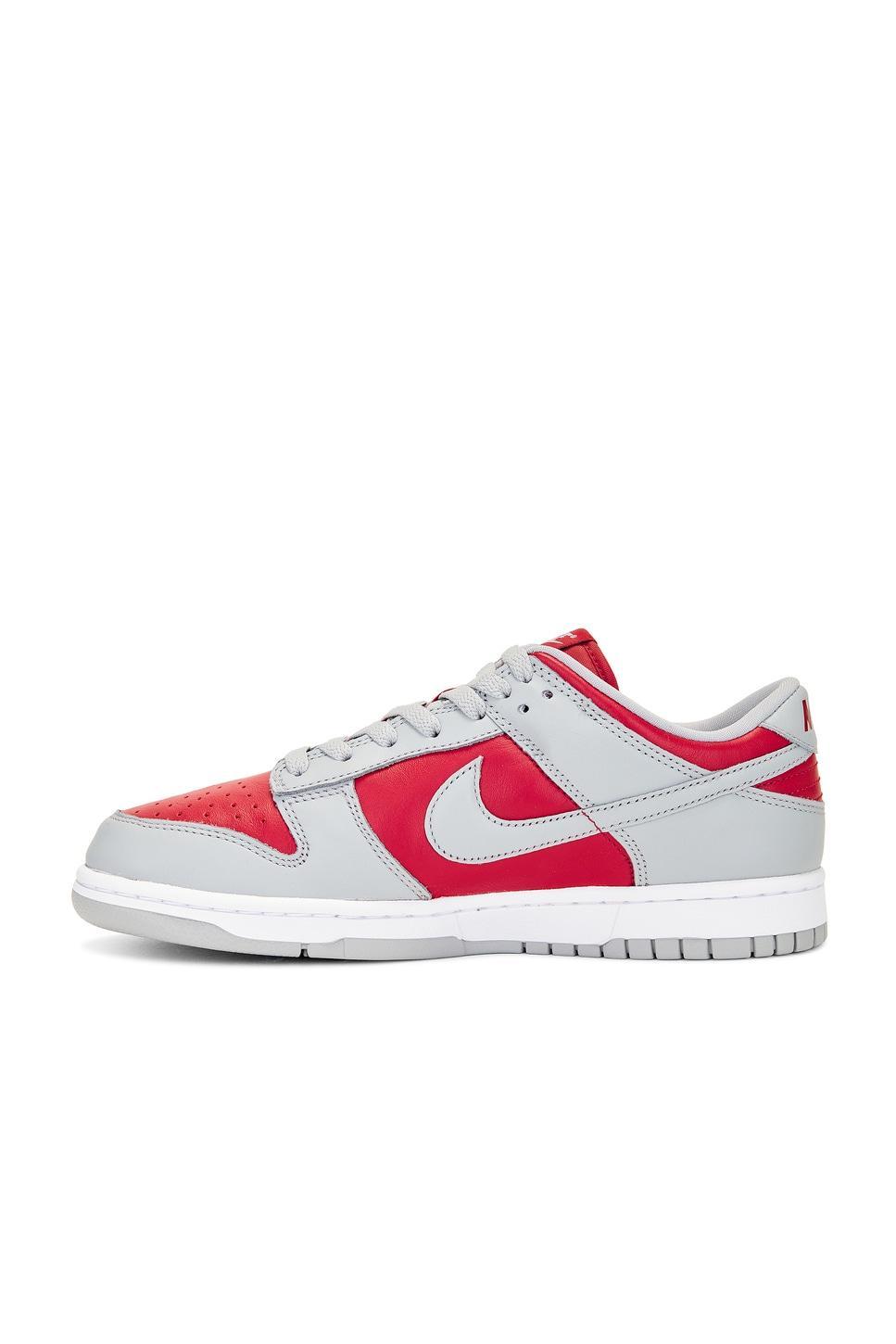 Dunk Low Qs Sneakers Nike Product Image