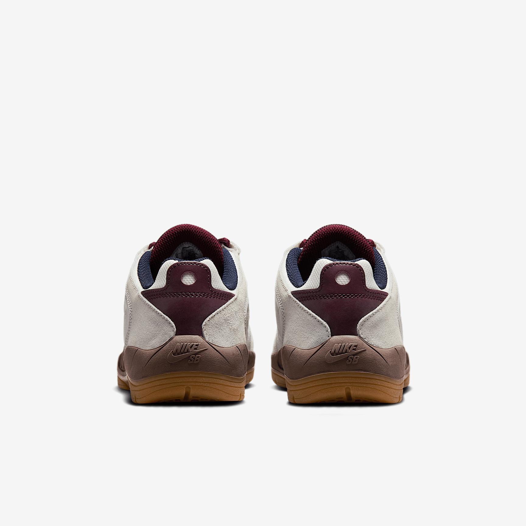 Men's Nike SB Vertebrae Shoes Product Image