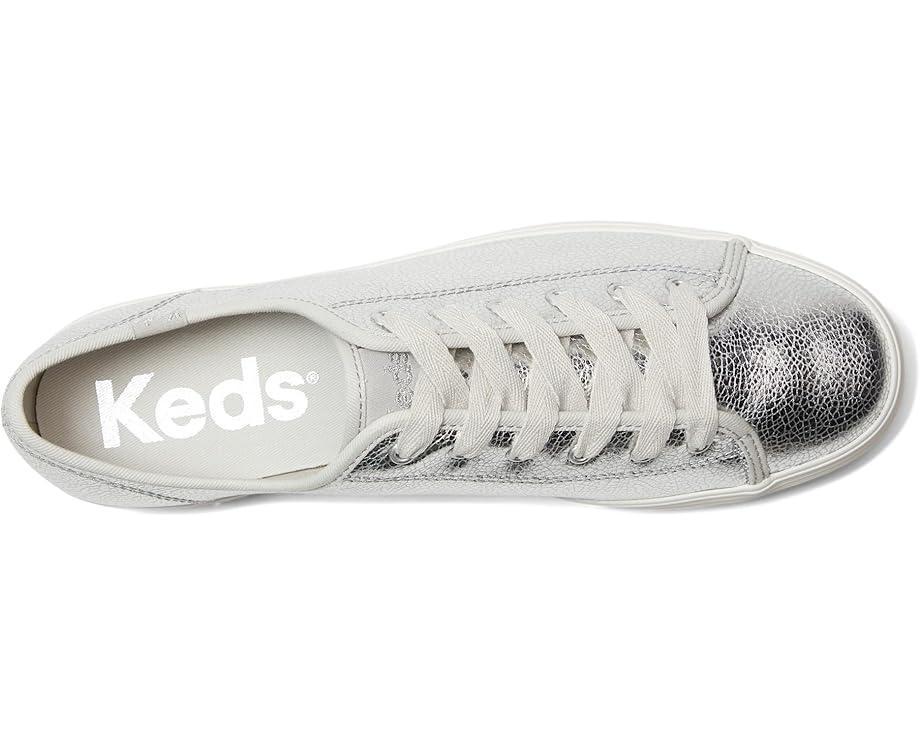 Triple Kick Canvas Product Image