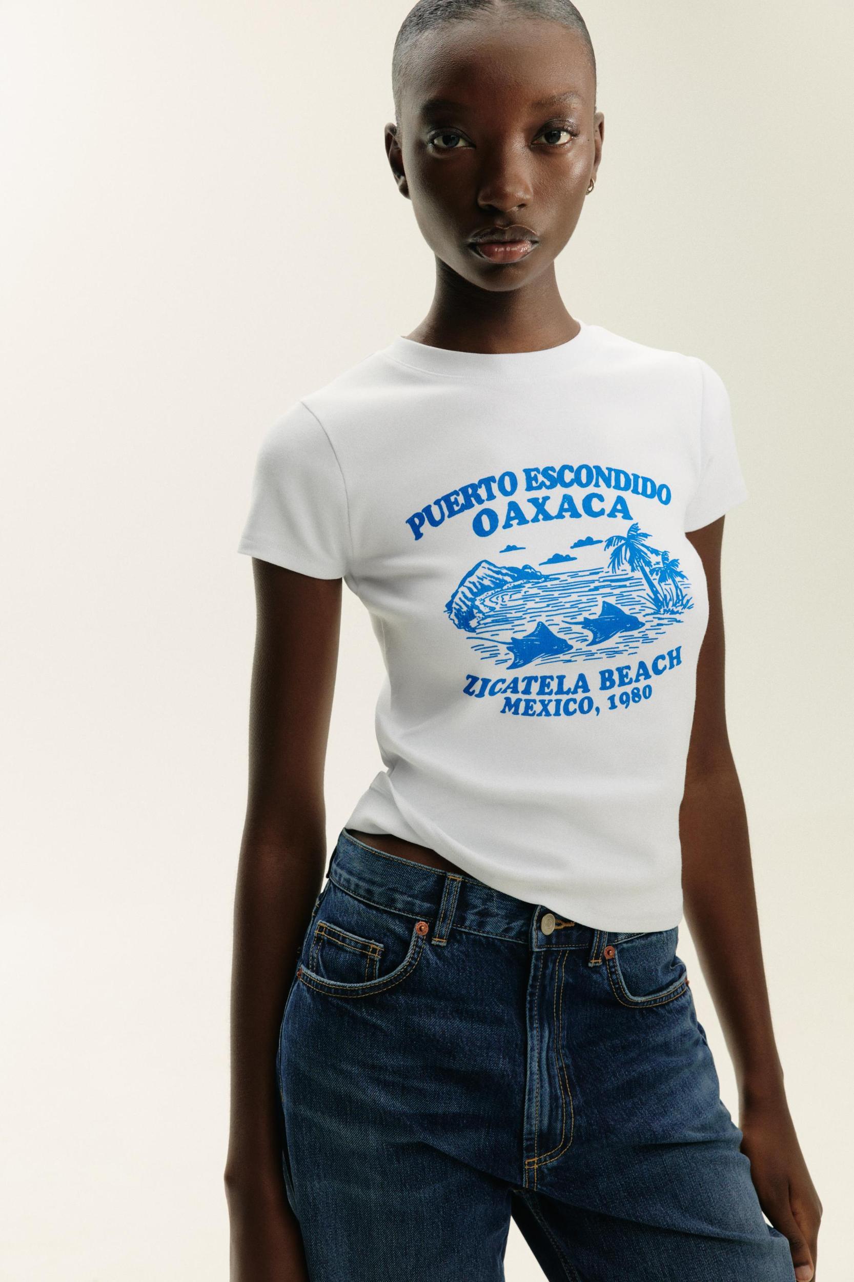 TEXT PRINT T-SHIRT Product Image