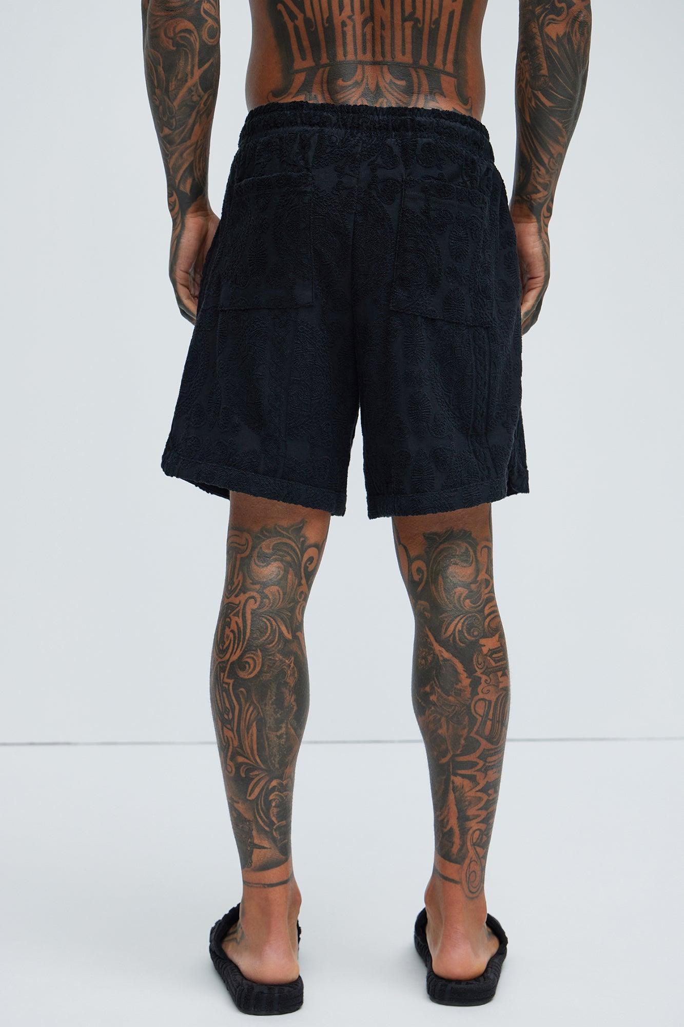 Link Textured Shorts - Black Product Image