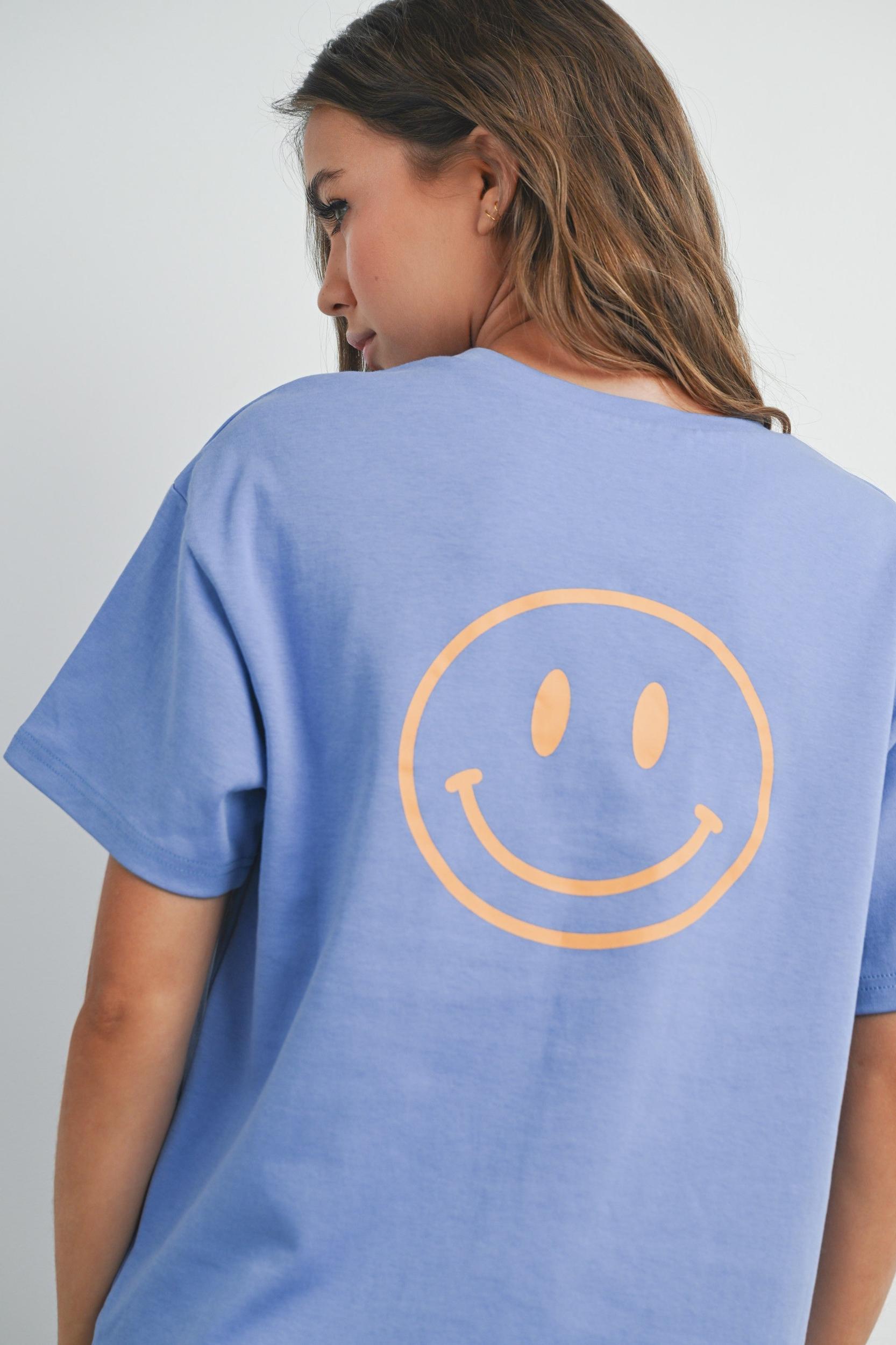 Smile Print T-shirt Product Image