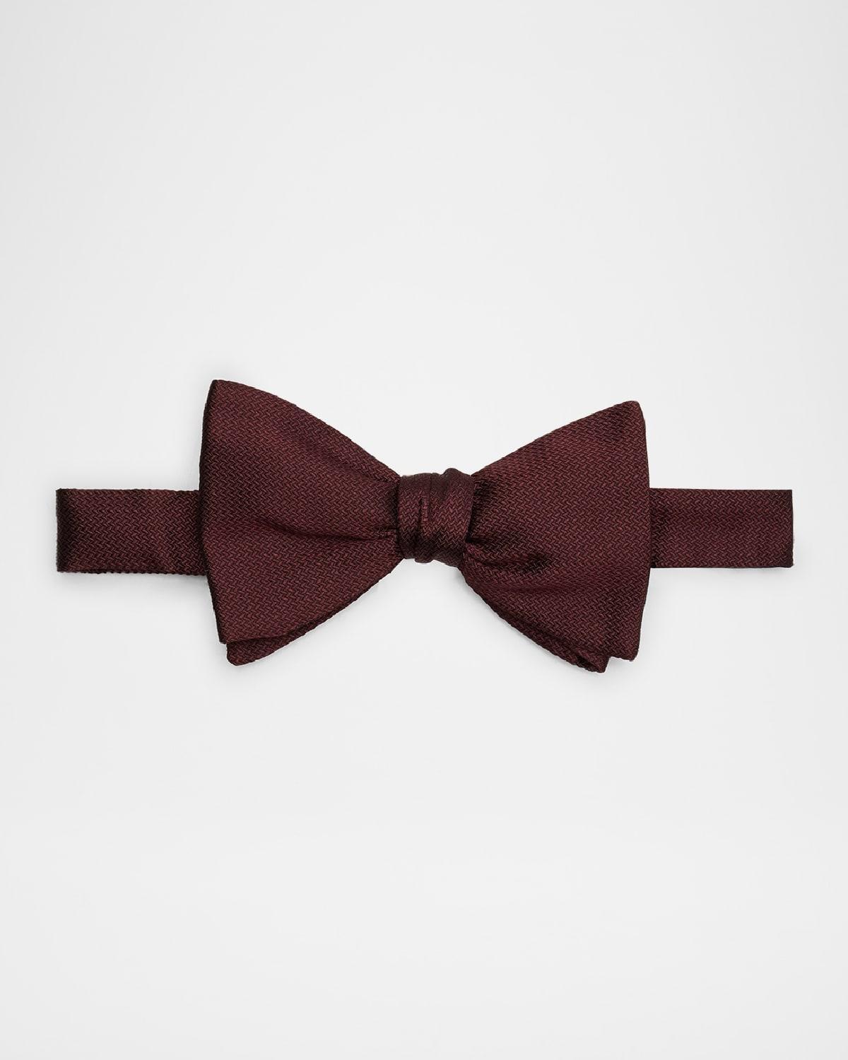 Mens Pre-Tied Silk Zig-Zag Bow Tie Product Image