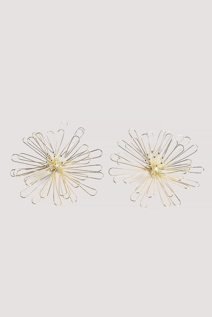 Big Flower Earring Product Image