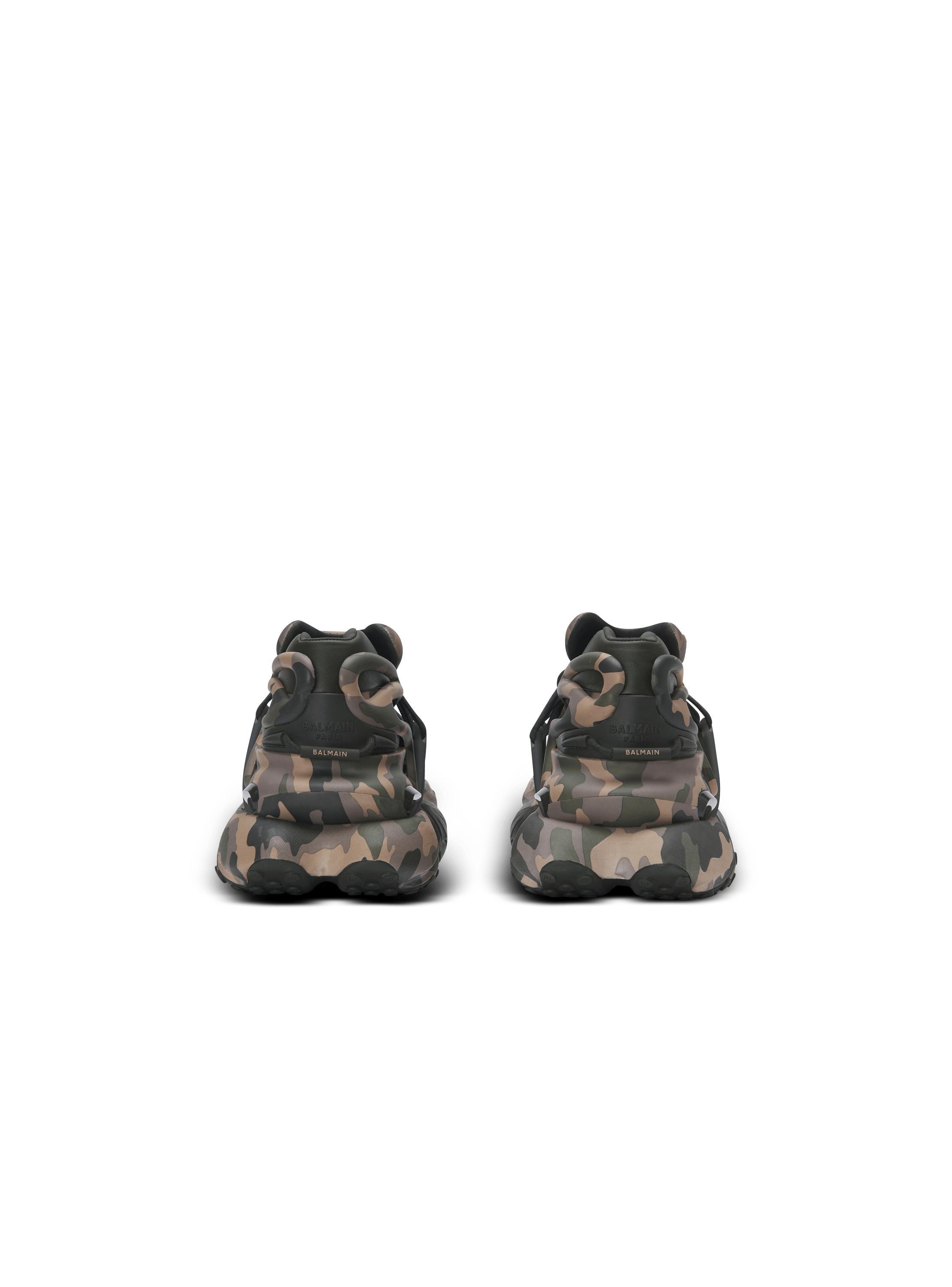 Unicorn Low camouflage-print trainers Product Image