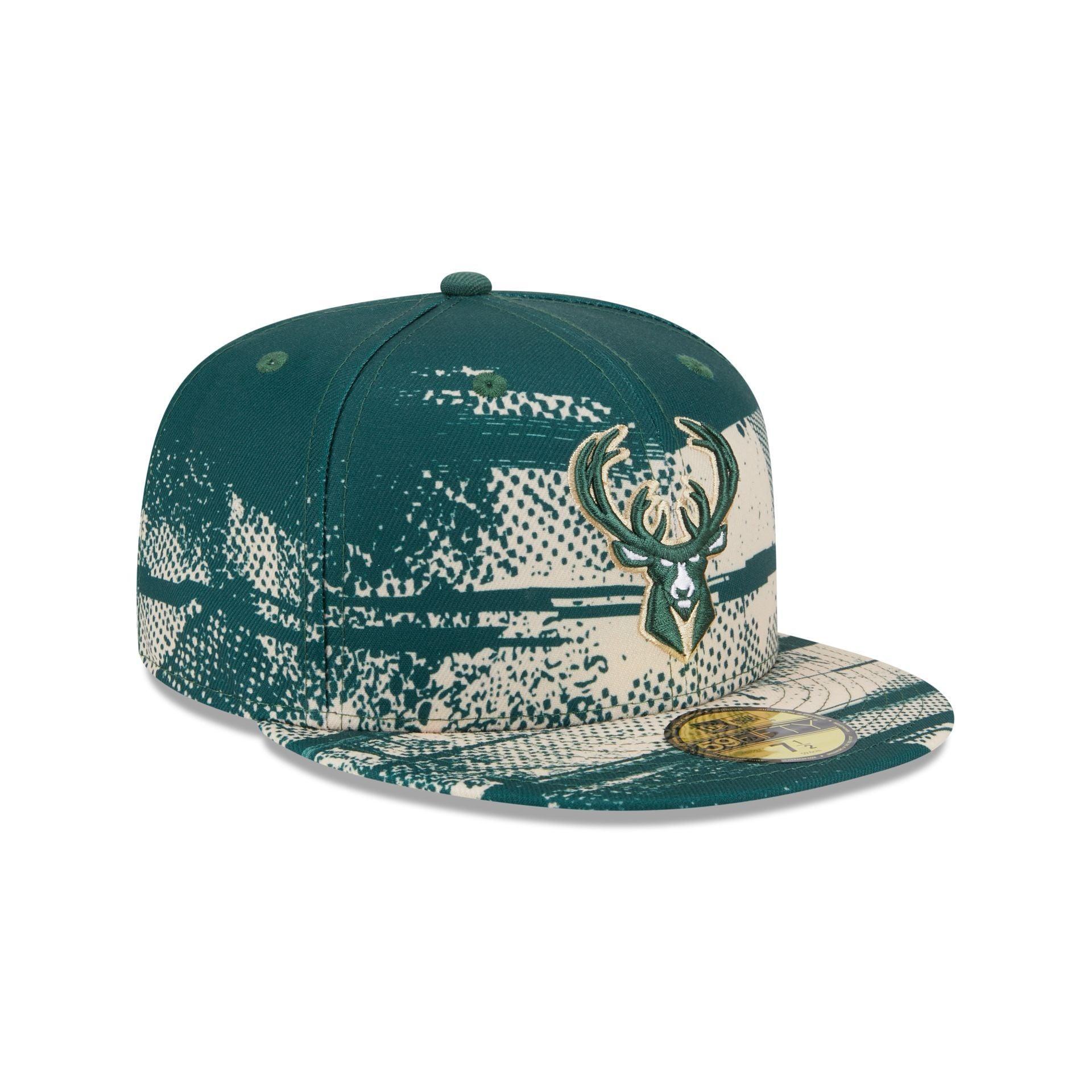 Milwaukee Bucks 2024 Tip-Off 59FIFTY Fitted Hat Male Product Image