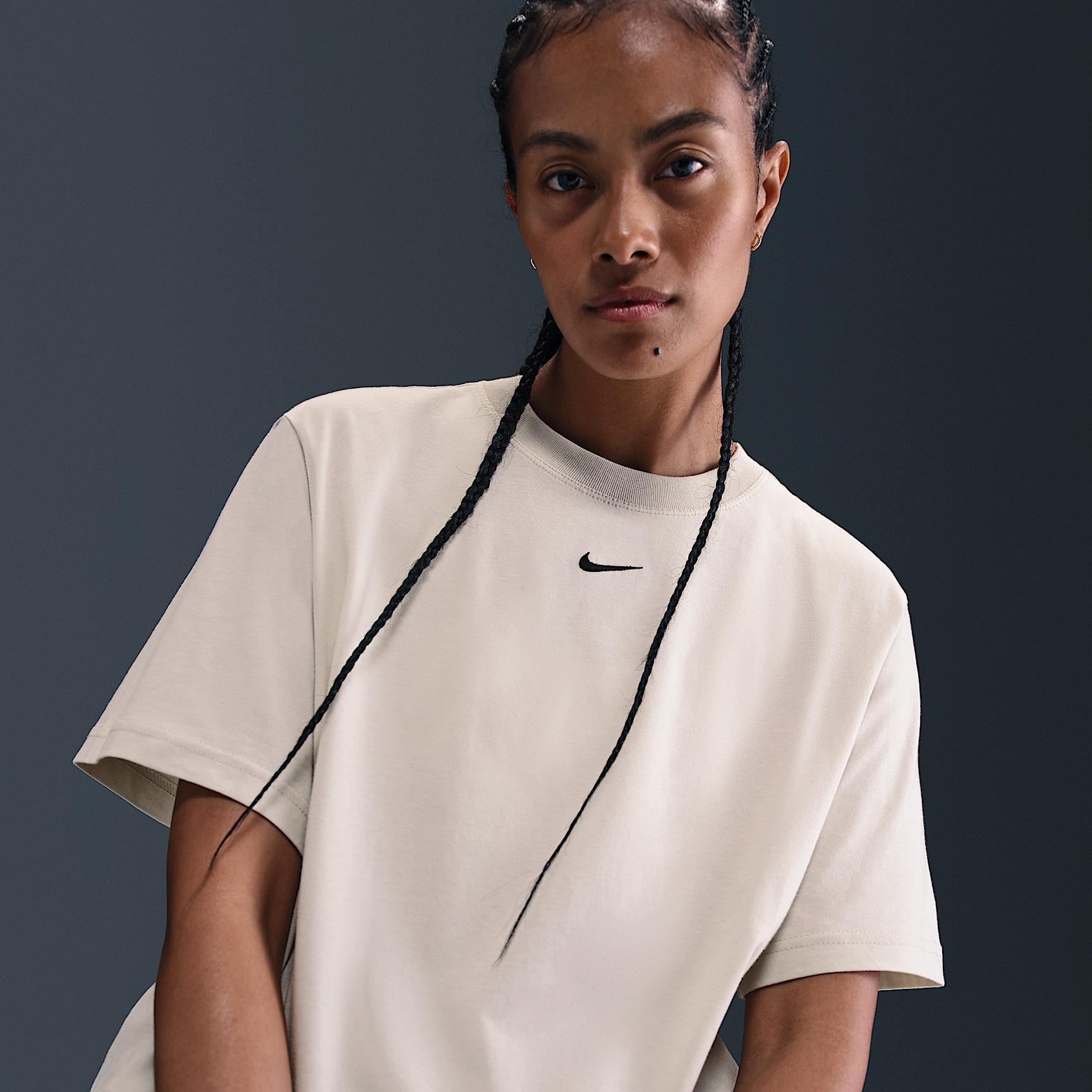 Womens Nike Sportswear Essential T-Shirt | FD4149-072 Product Image