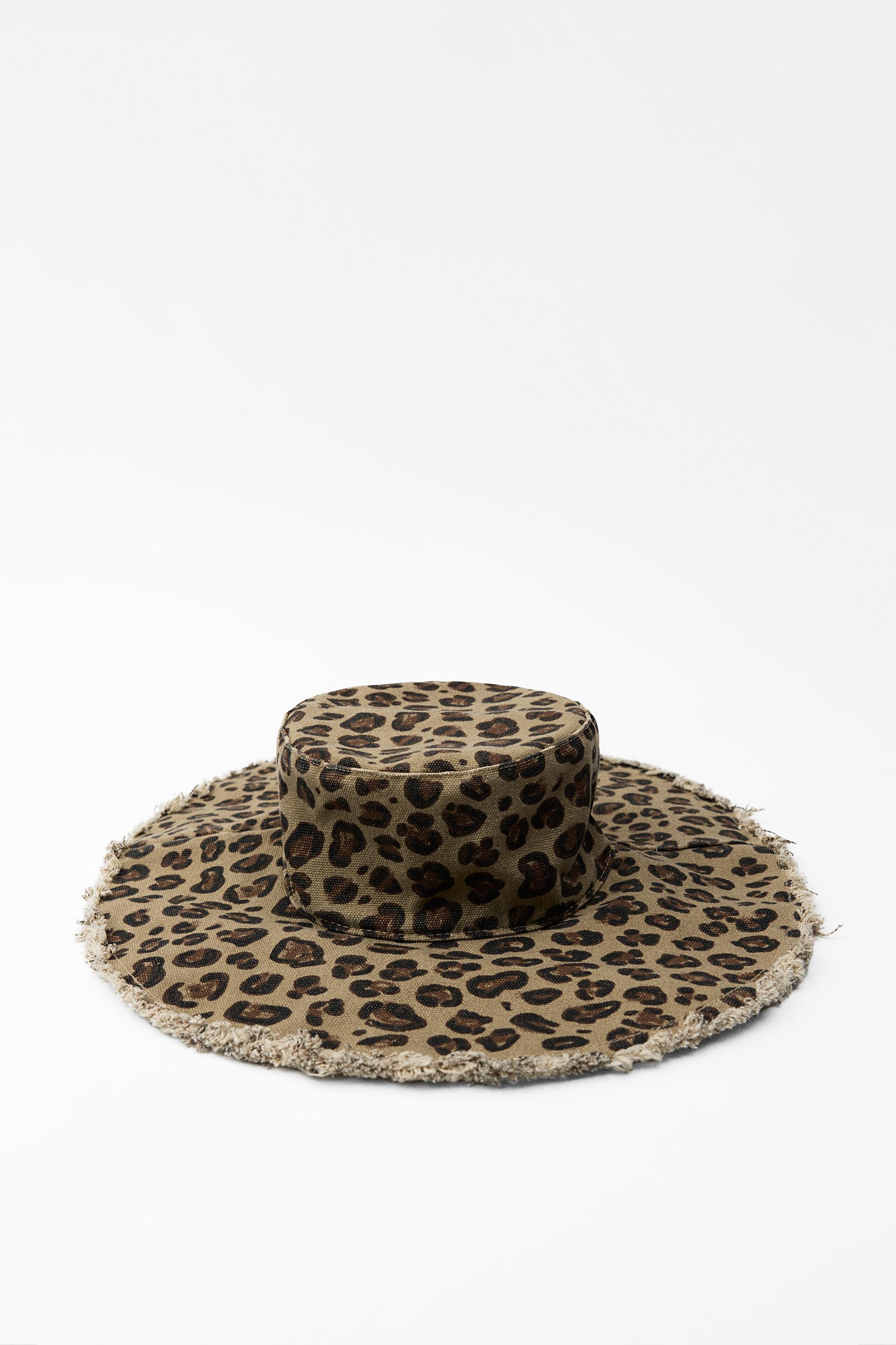 ANIMAL PRINT BUCKET HAT Product Image