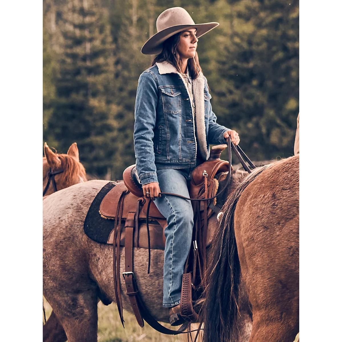 Women's Wrangler Retro® Sherpa Lined Western Denim Jacket in Denim Product Image